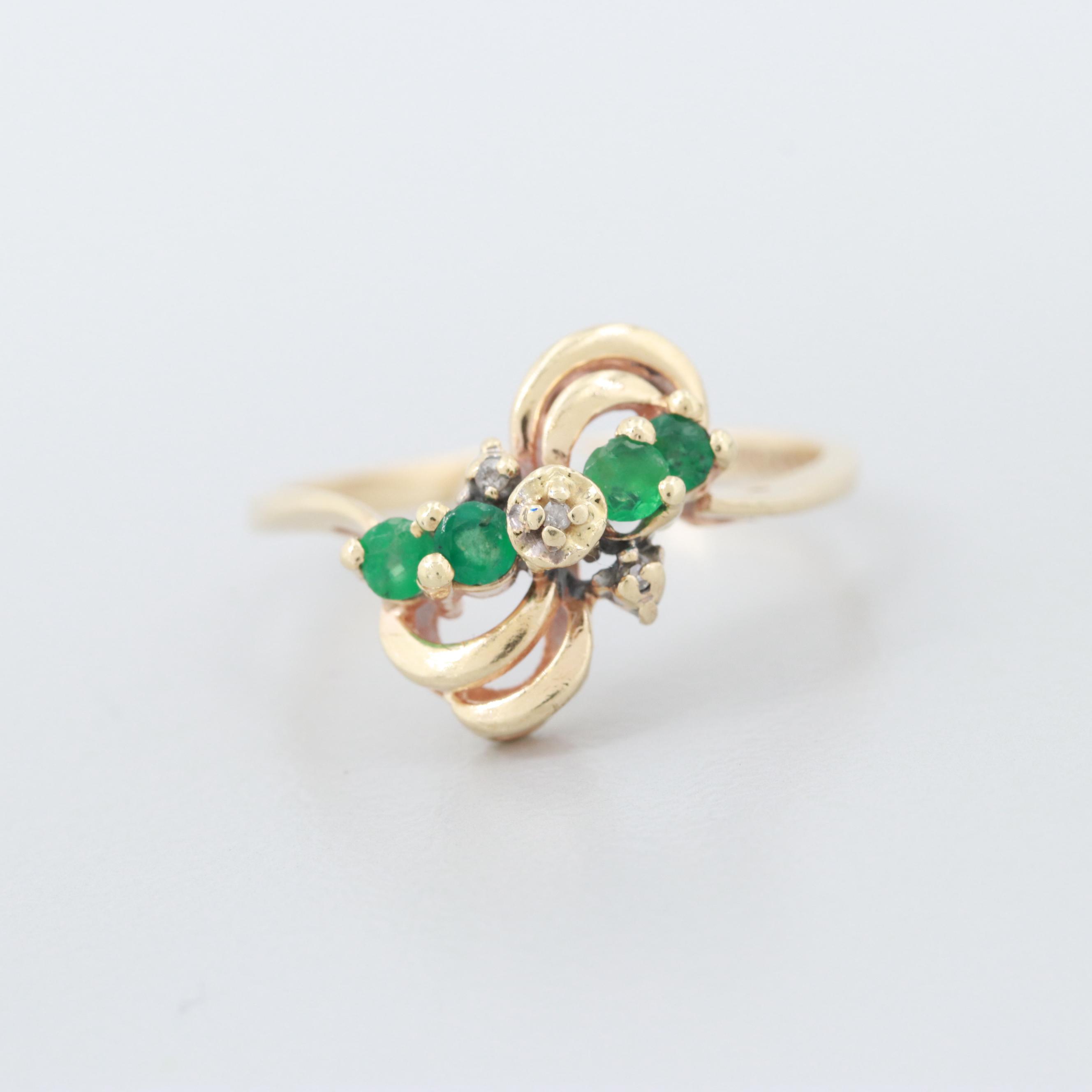 10K Yellow Gold Diamond and Emerald Ring