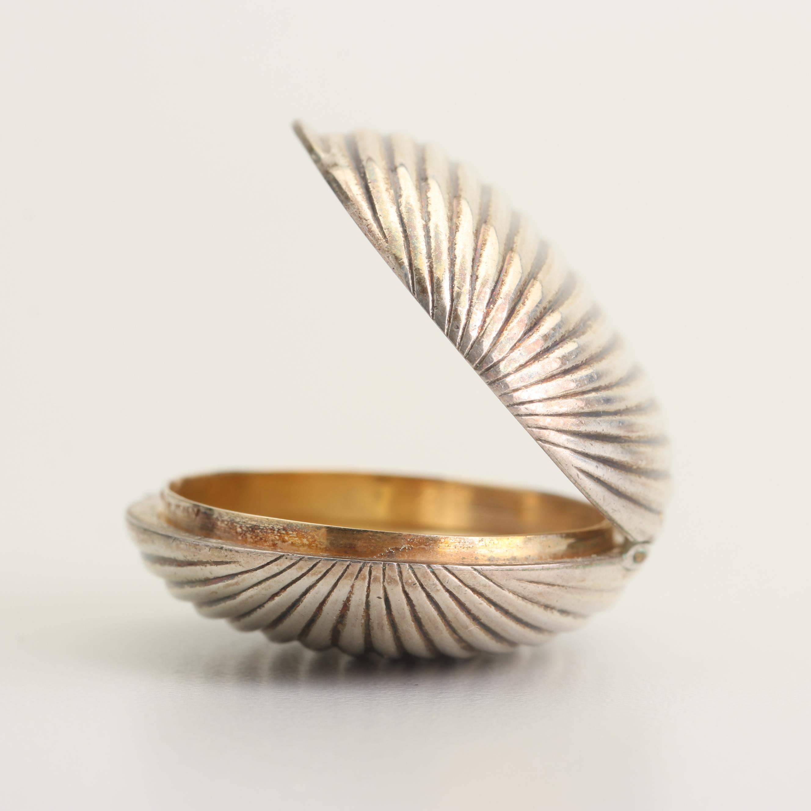 Tiffany & Co. Sterling Silver Grooved Clam Shell Pill Box, Made in Italy