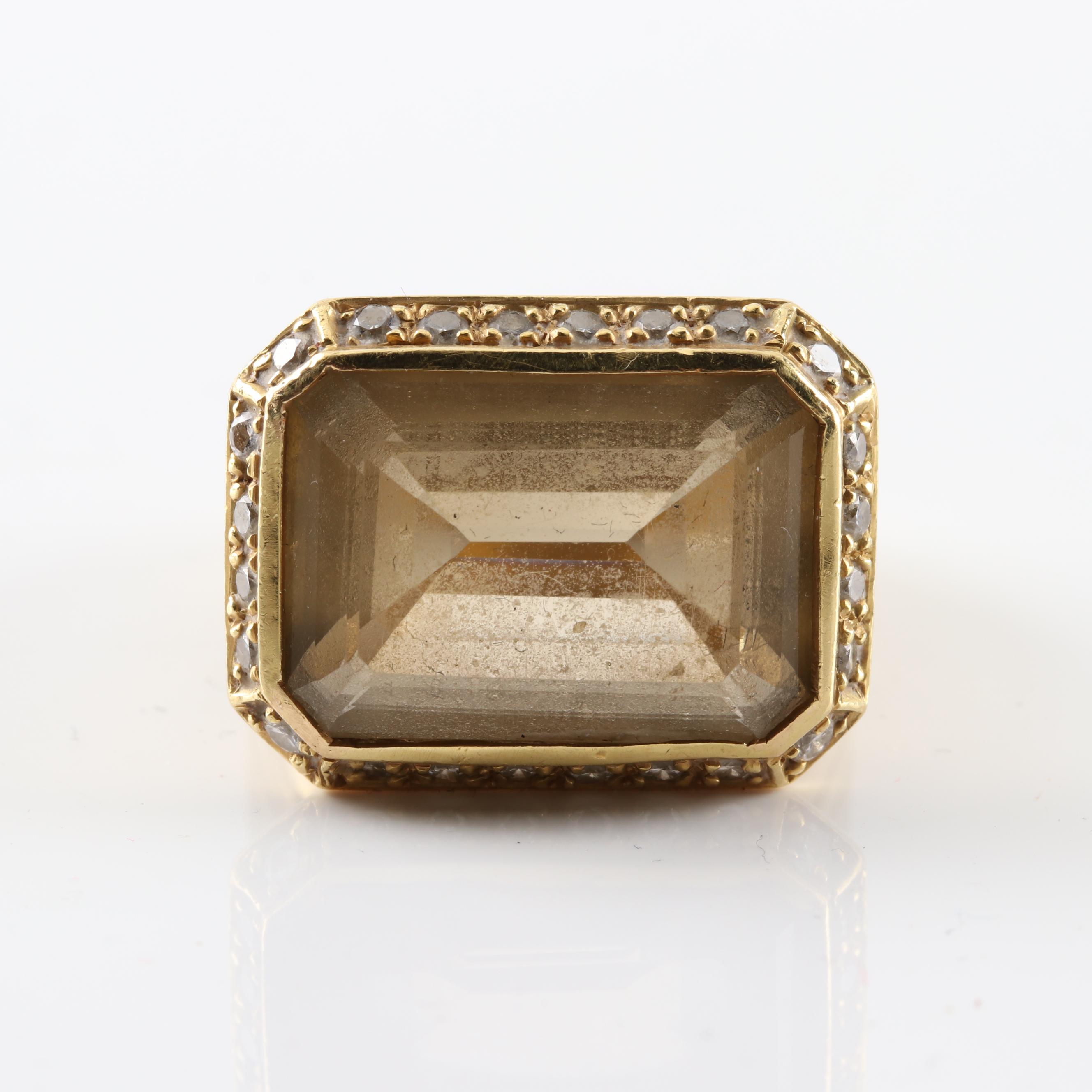 Slane & Slane 18K Yellow Gold 11.35 CT Citrine and Diamond Ring