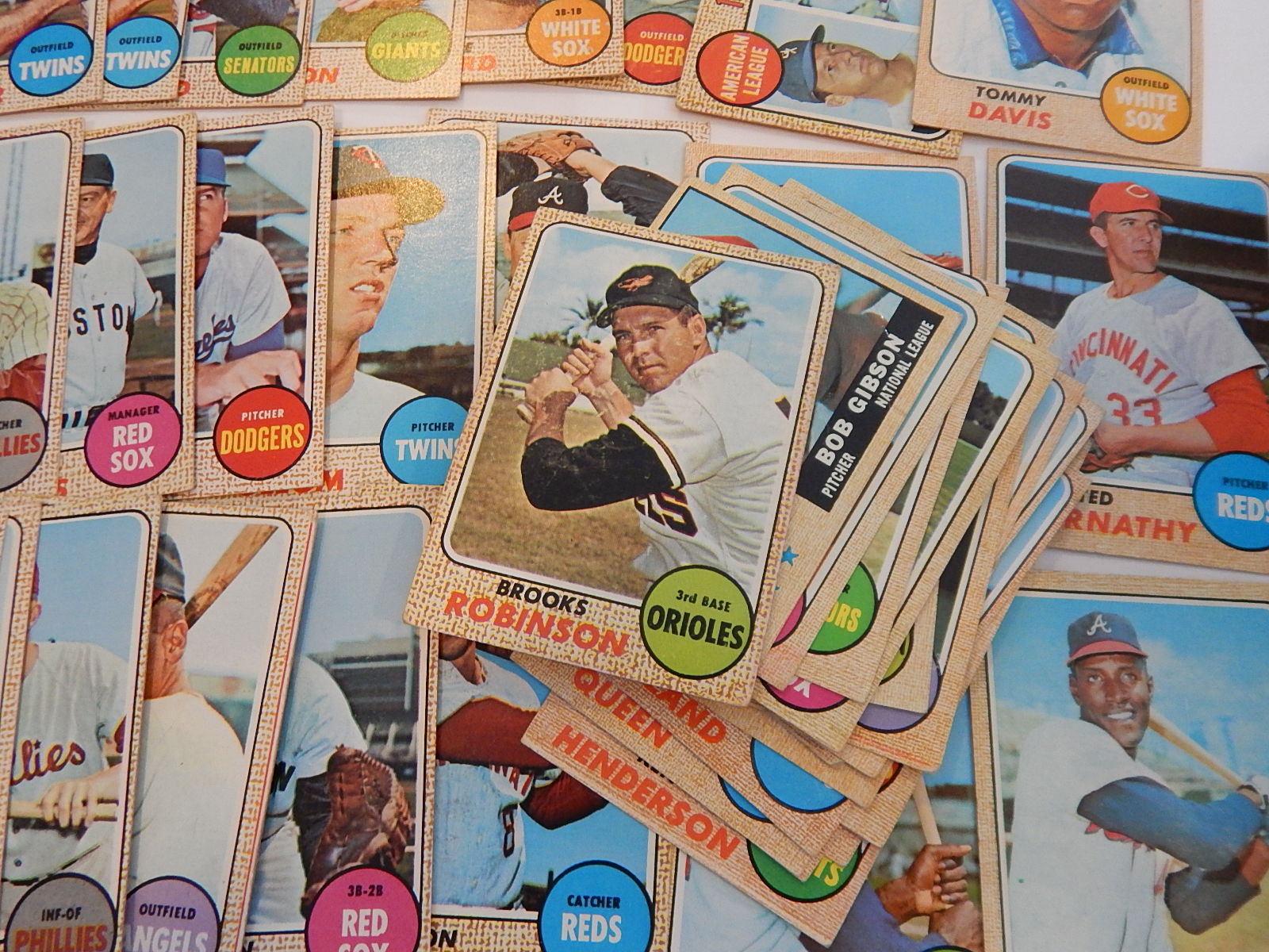 1968 Topps Nolan Ryan Rookie Card #177 with Over 100 1968 Topps Baseball Cards