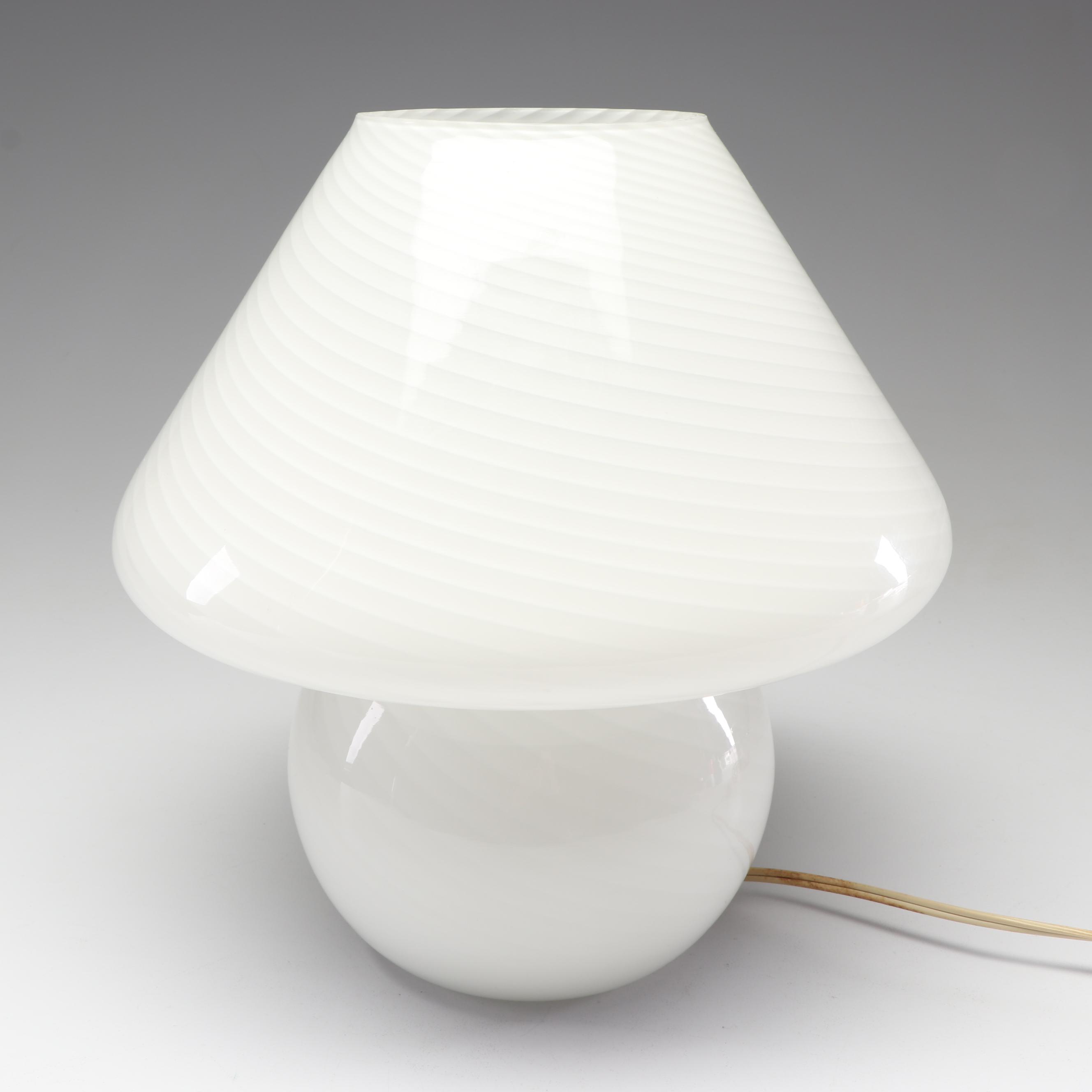 Mid Century Modern Venini Murano Handblown Glass Mushroom Lamp