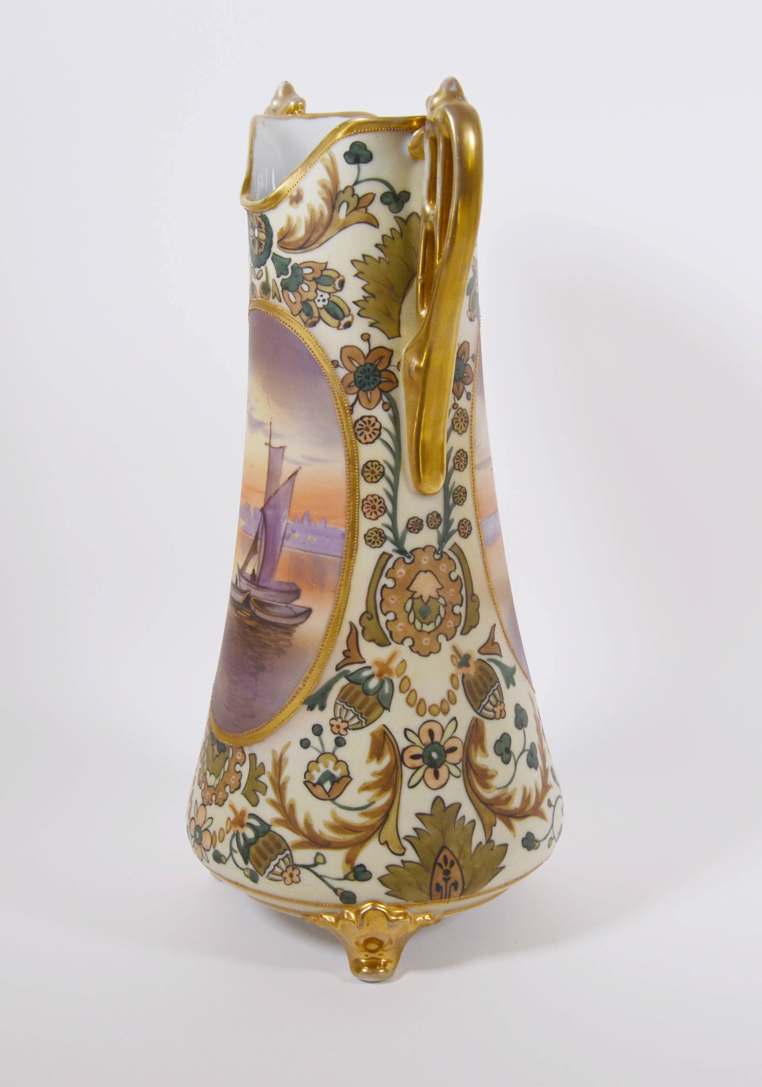 Morimura Brothers Hand-Painted Seascape Nippon Porcelain Vase, 1910s
