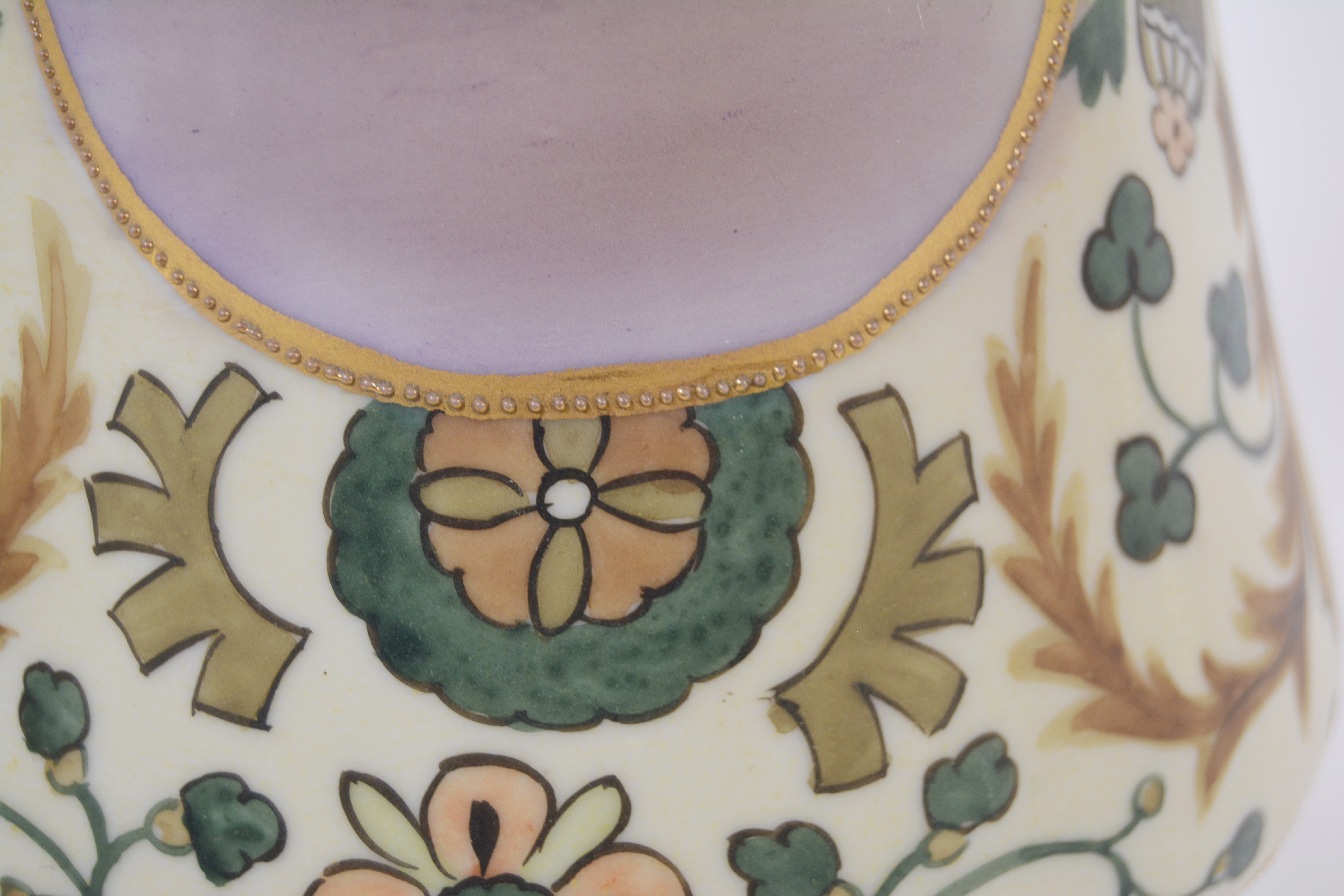 Morimura Brothers Hand-Painted Seascape Nippon Porcelain Vase, 1910s