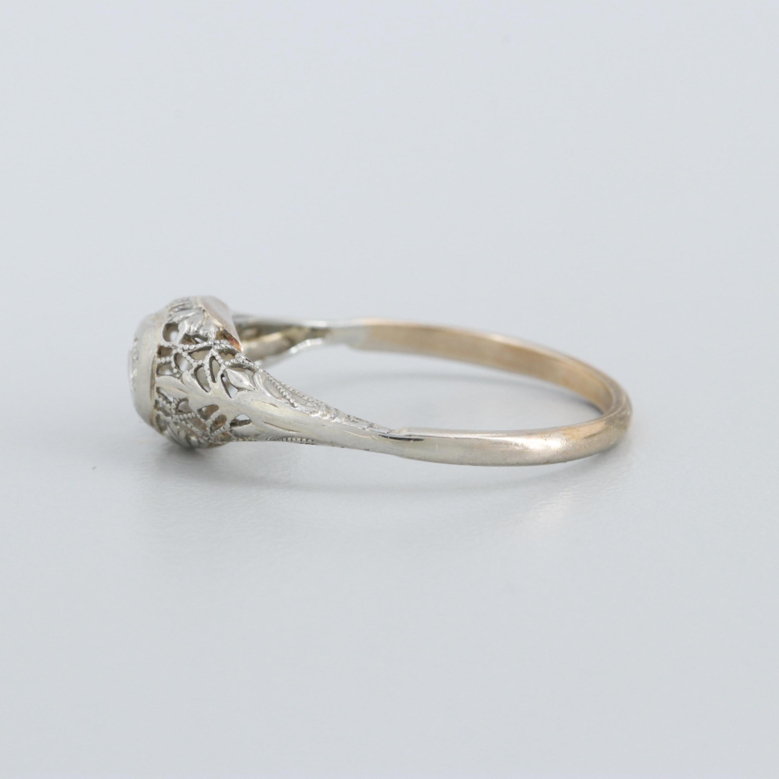 Vintage 14K White Gold Diamond Ring