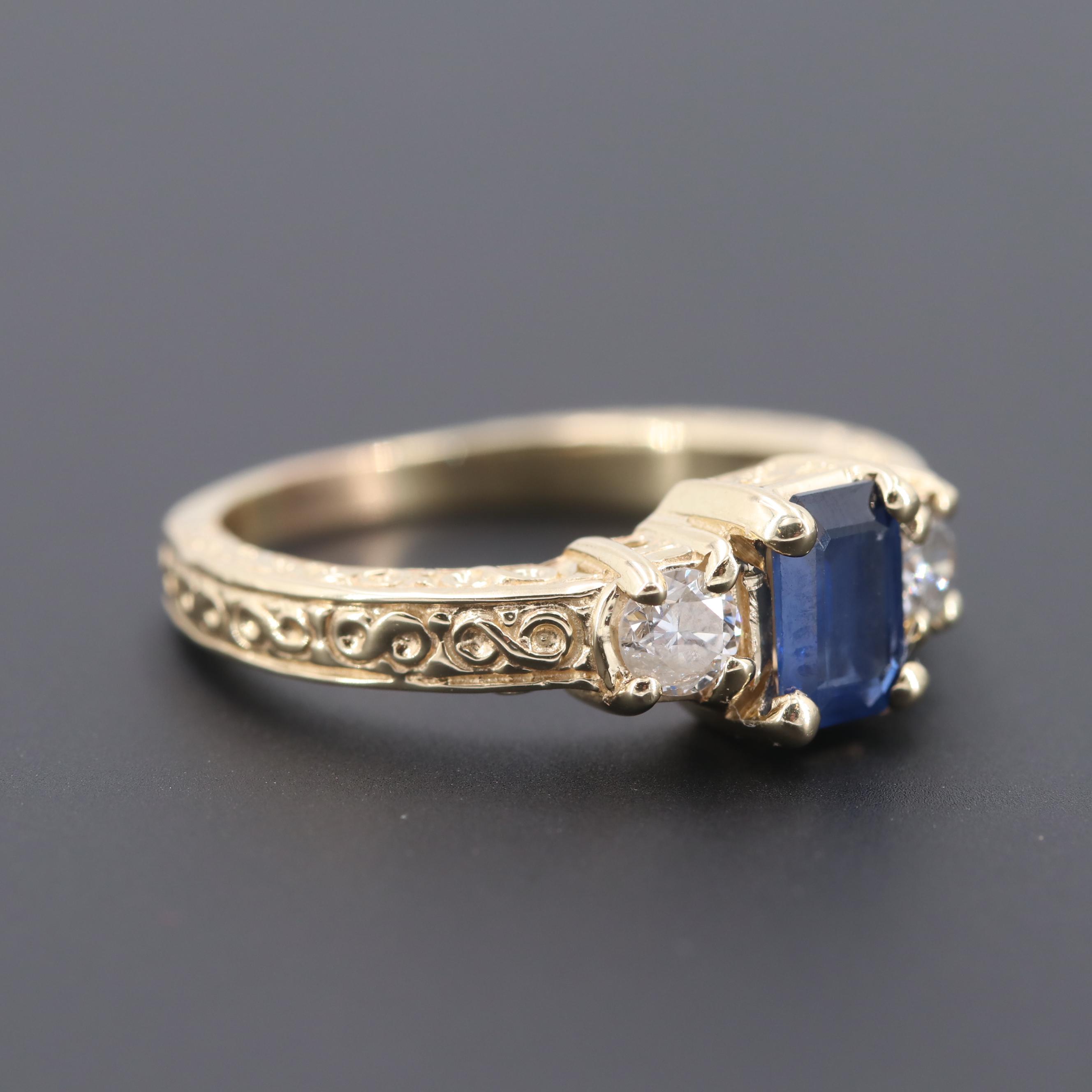 Antique Style 14K Yellow Gold Blue Sapphire and Diamond Ring