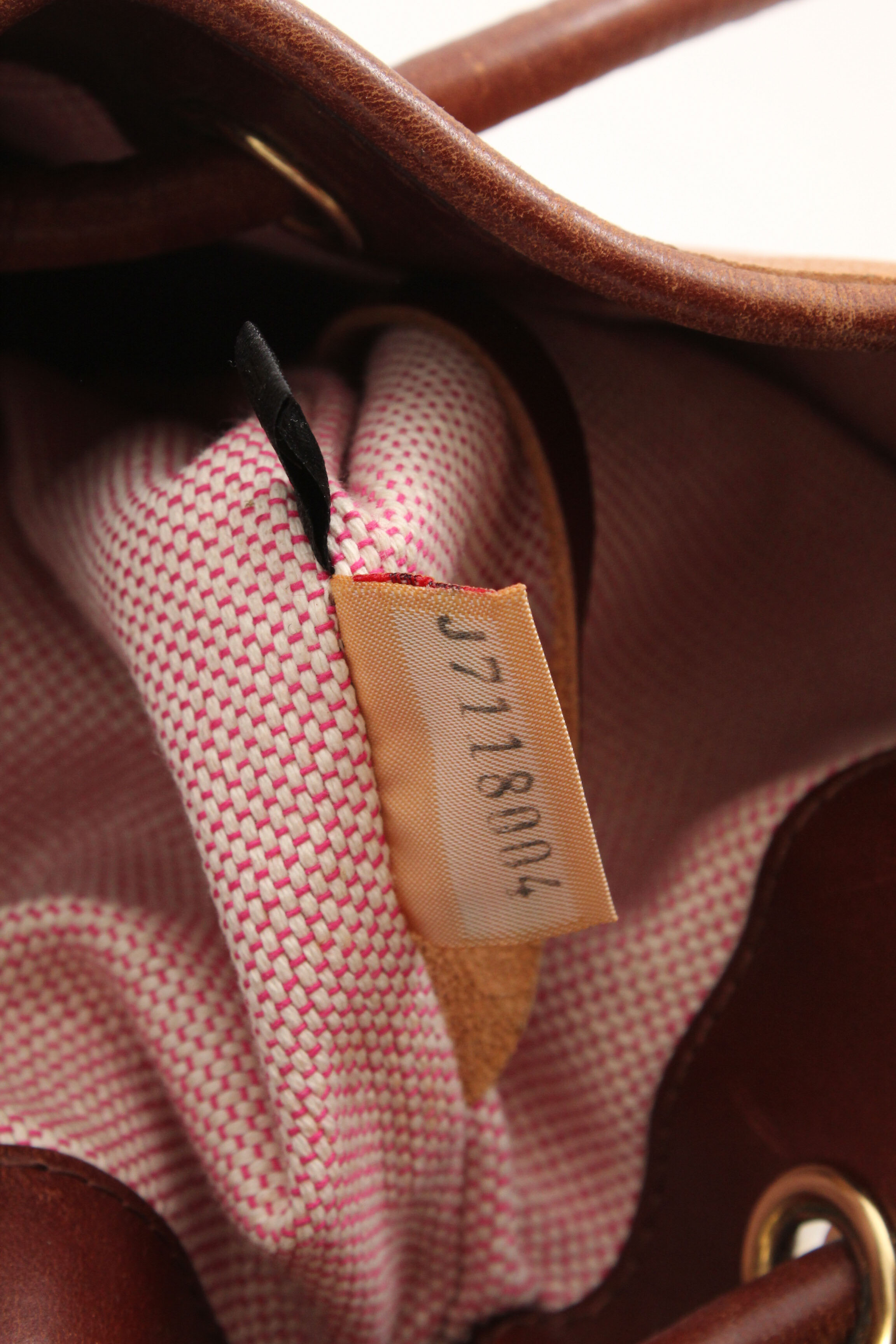 Dooney & Bourke Pebbled Leather Drawstring Bucket Bag in Desert