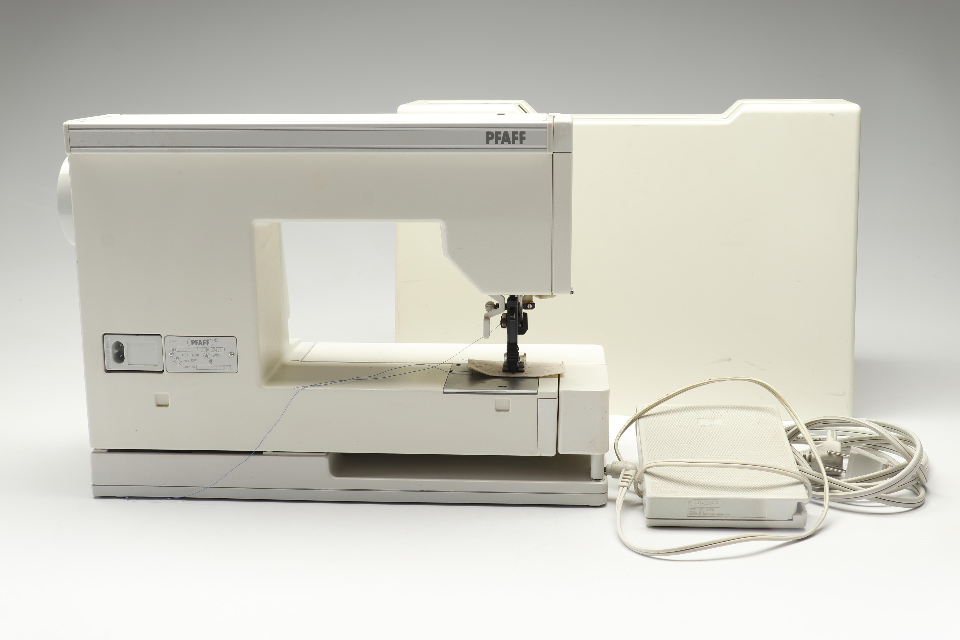 PFAFF Creative 1473 CD Sewing Machine