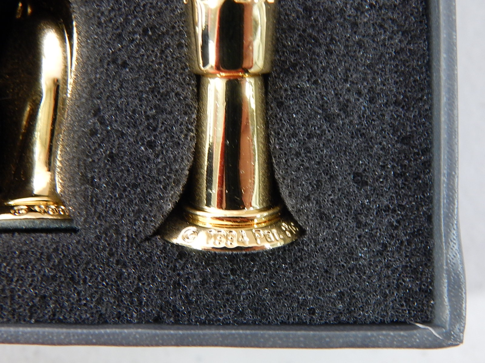 Franklin Mint "Star Trek" Tridimensional Chess Set Pieces Only - with Box