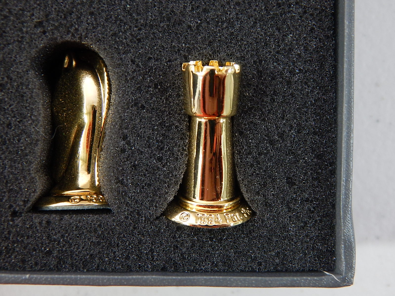 Franklin Mint "Star Trek" Tridimensional Chess Set Pieces Only - with Box