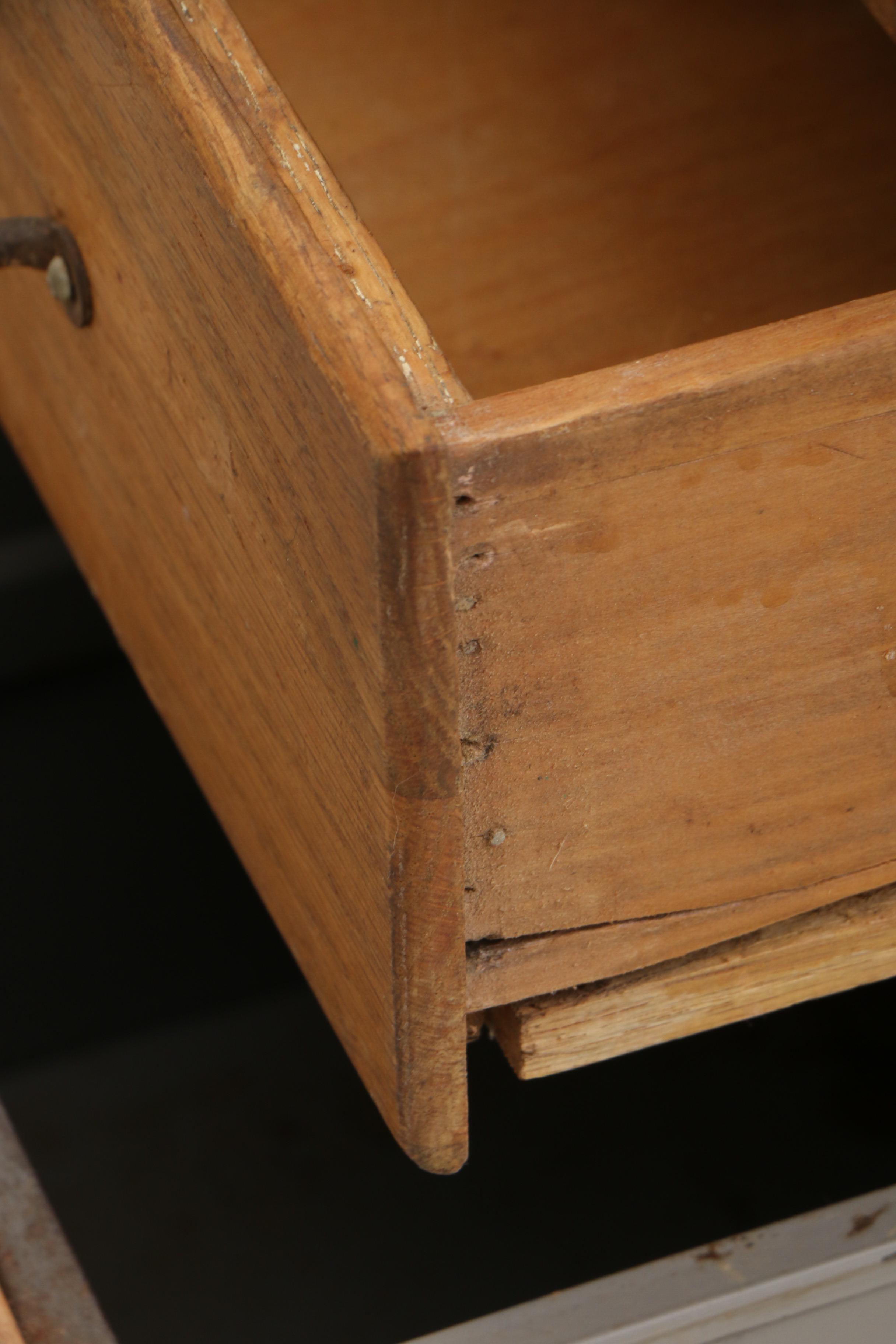 Oak and Enamel Hoosier Cabinet by Ariel Handy Helper