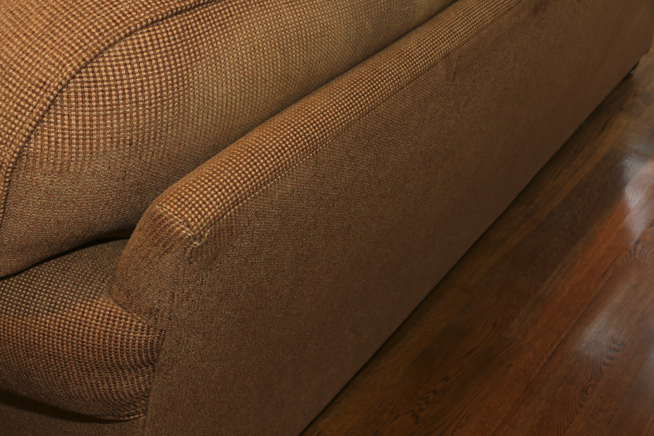 Mayo Furniture Contemporary Upholstered Sofa