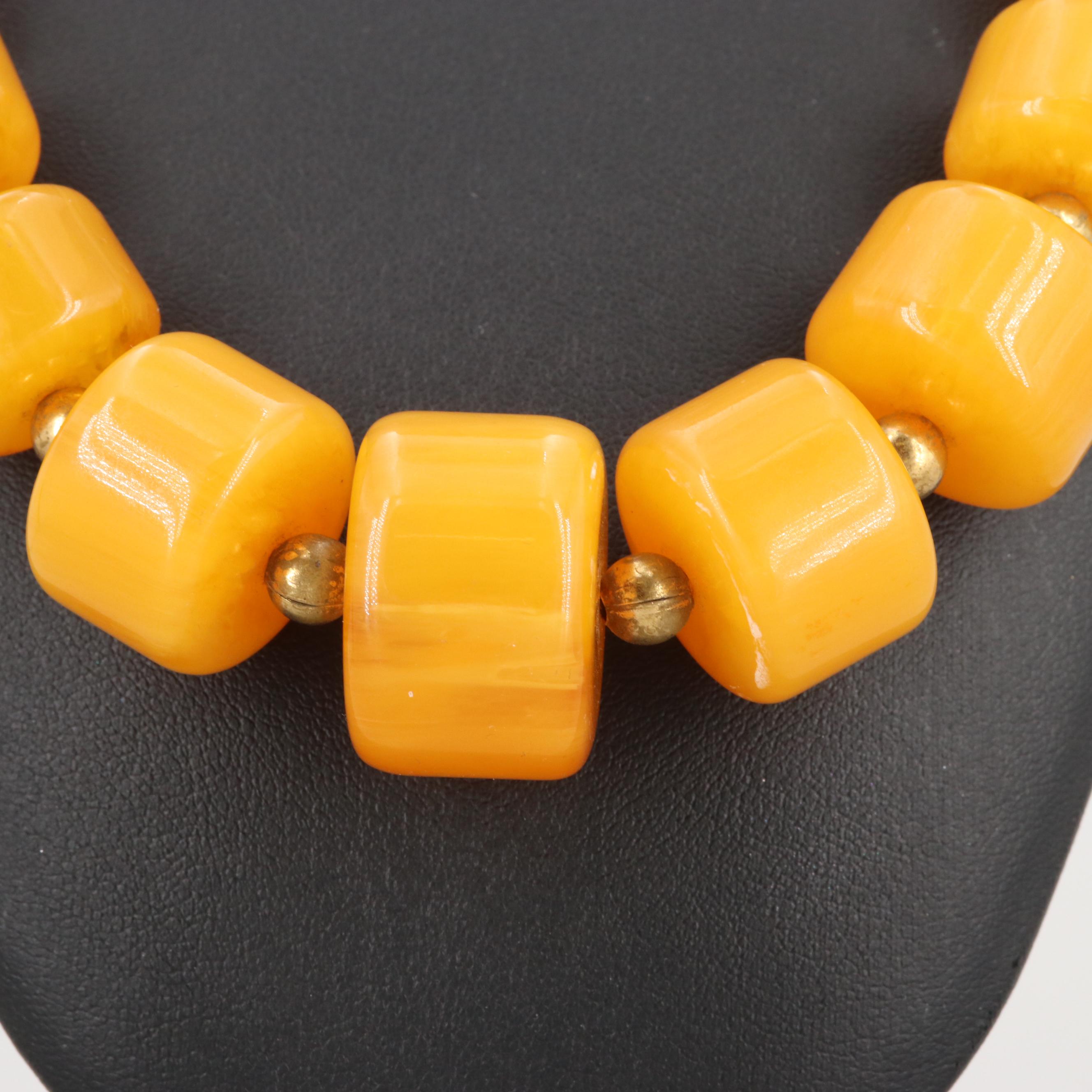 Vintage Bakelite Bead Necklace