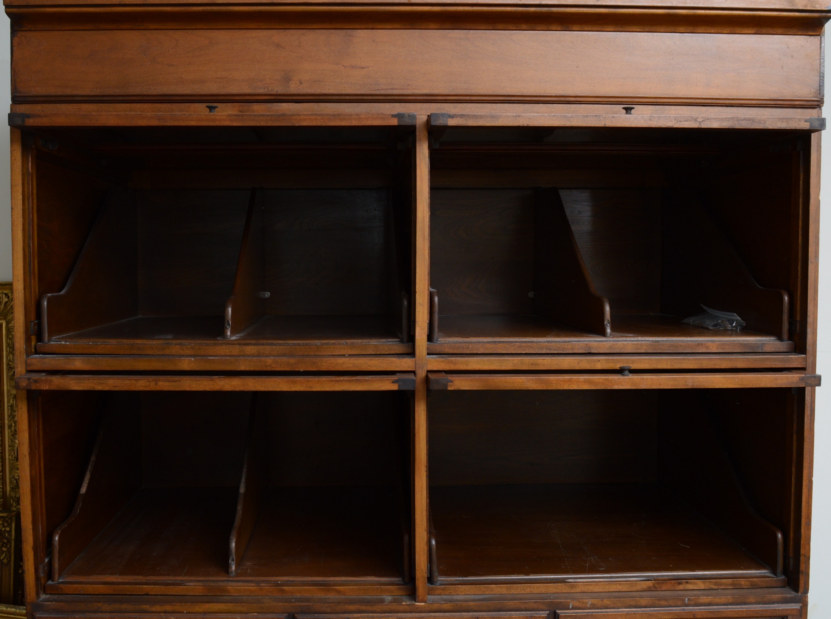 Early Arrow Shirt Display Cabinet
