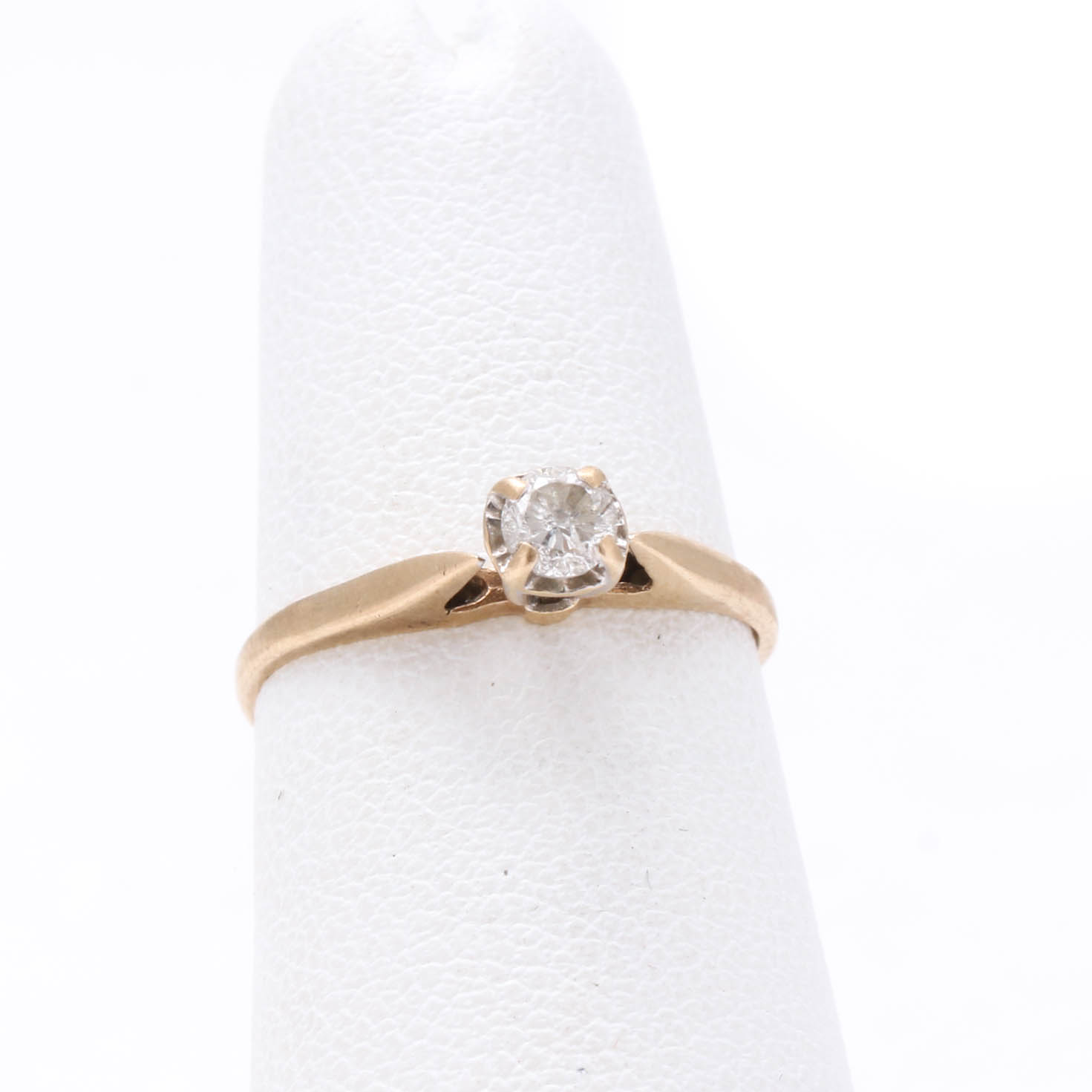 10K Yellow Gold Diamond Solitaire Ring