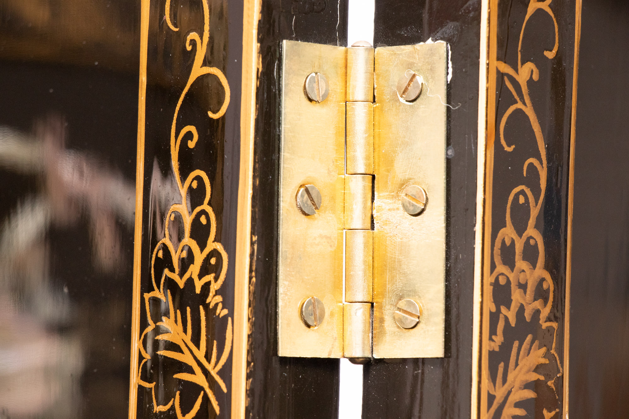 Chinese Black Lacquer Room Divider with Applied Mother of Pearl