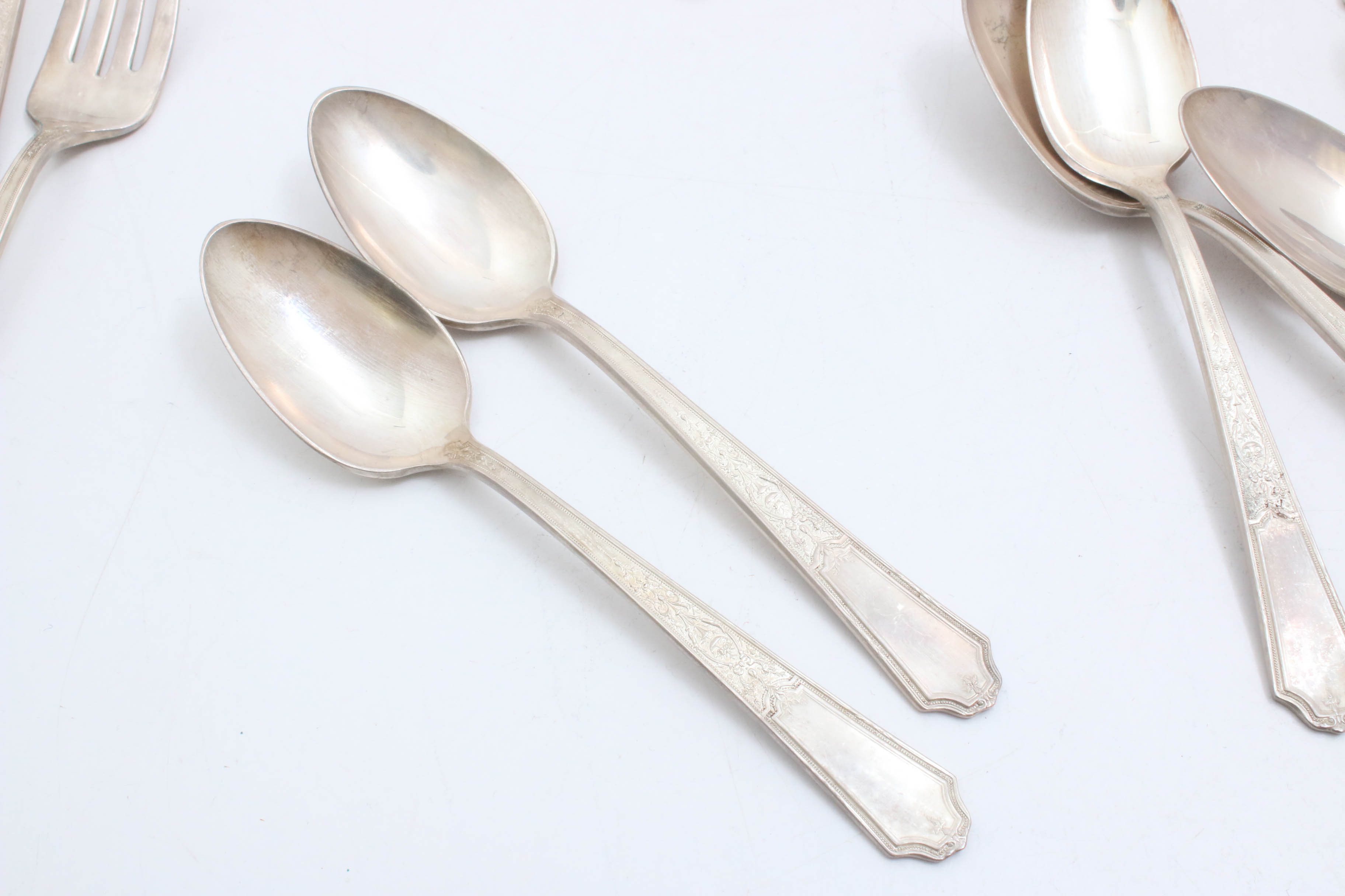 Vintage Rogers Bros. Silver Plated "Ancestral" Flatware Set