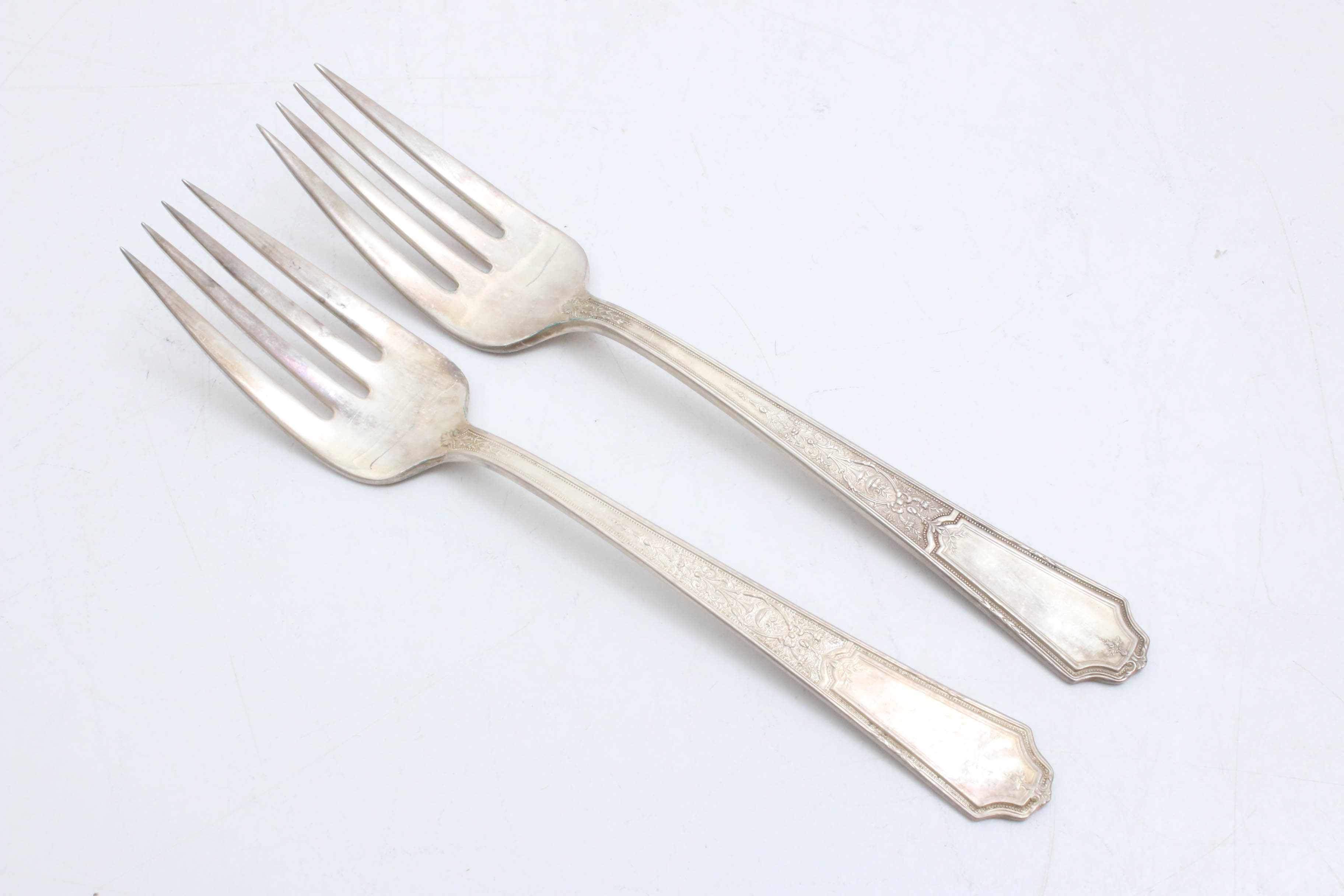 Vintage Rogers Bros. Silver Plated "Ancestral" Flatware Set