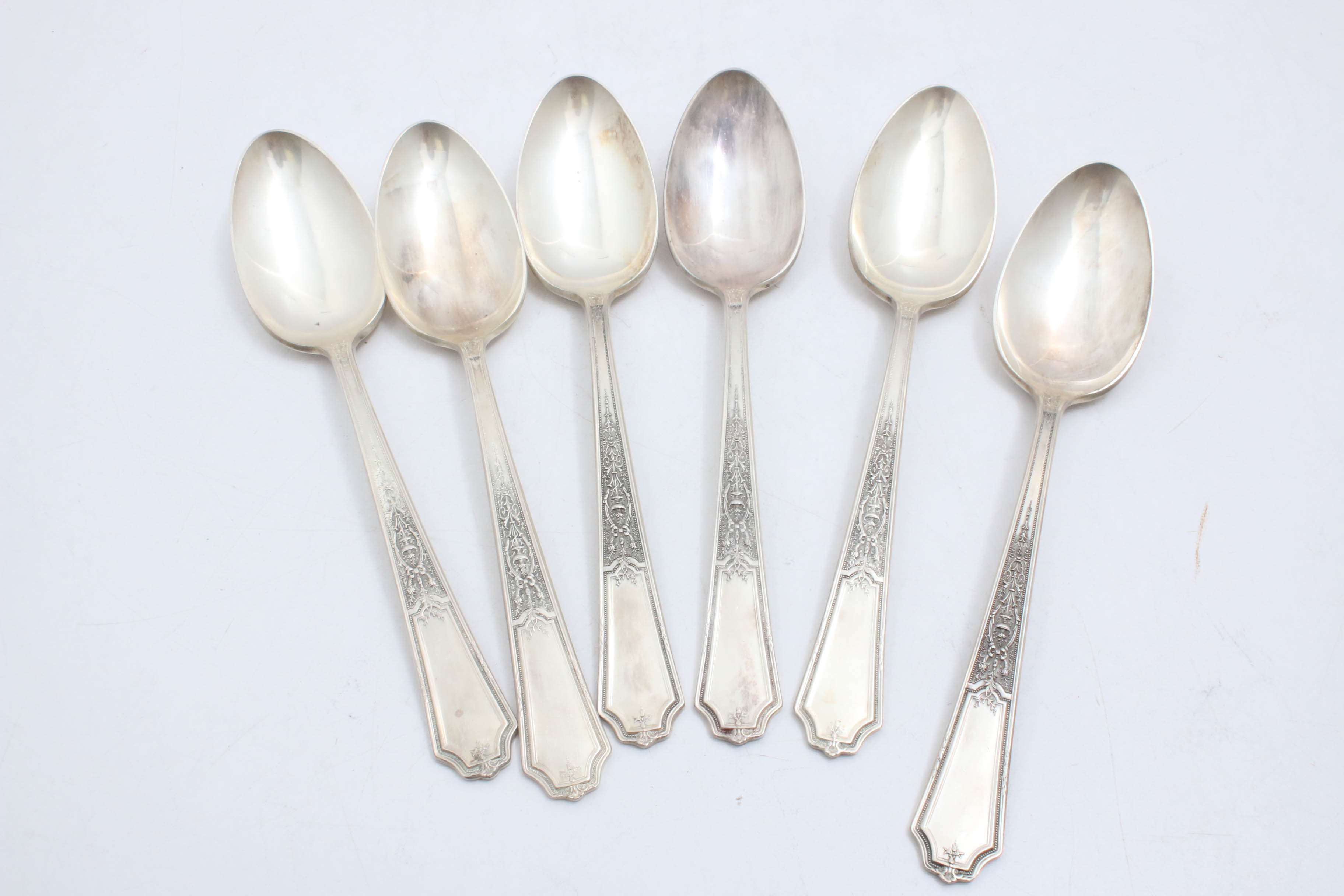 Vintage Rogers Bros. Silver Plated "Ancestral" Flatware Set