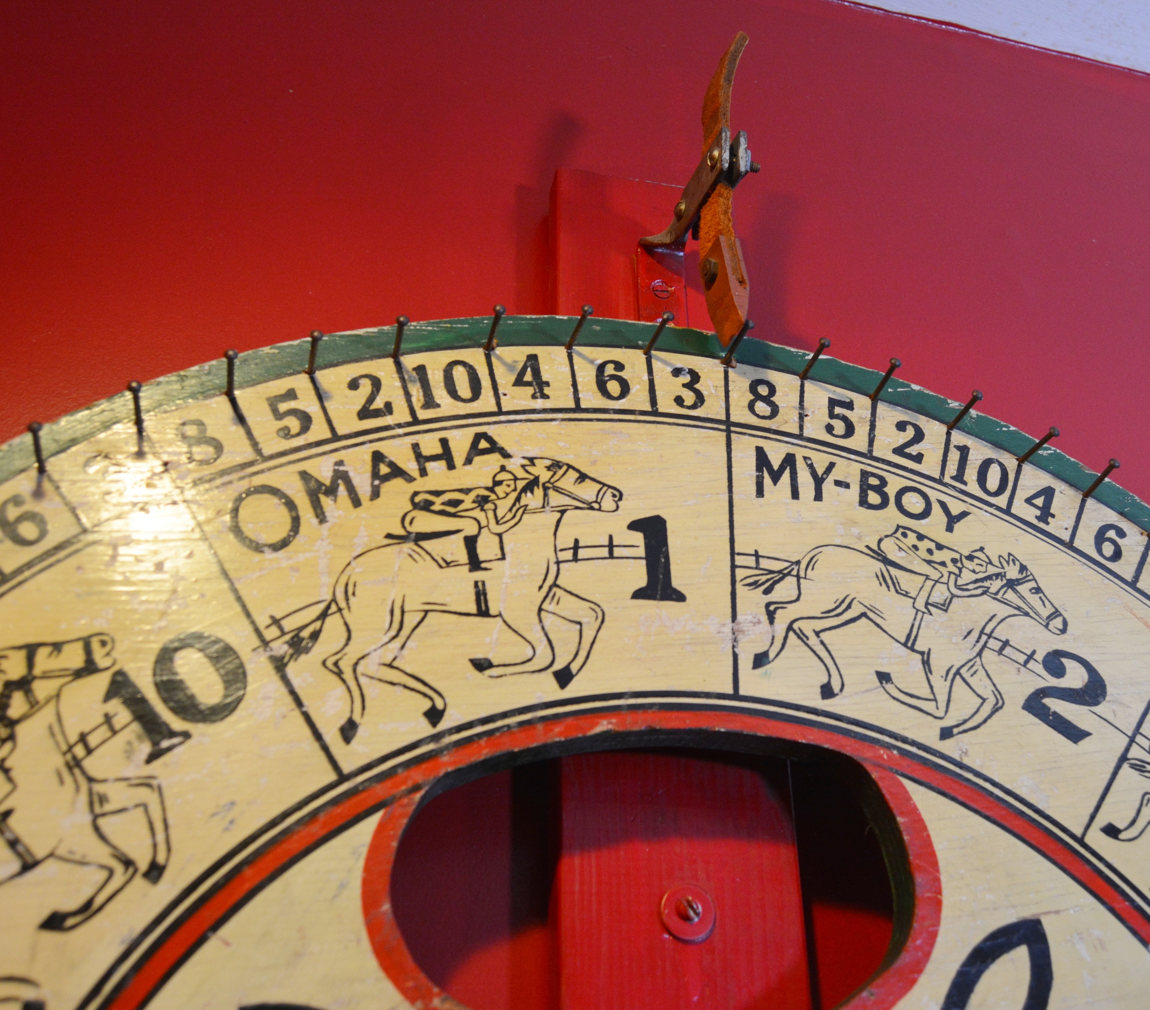 Vintage Horse Racing Gaming Wheel