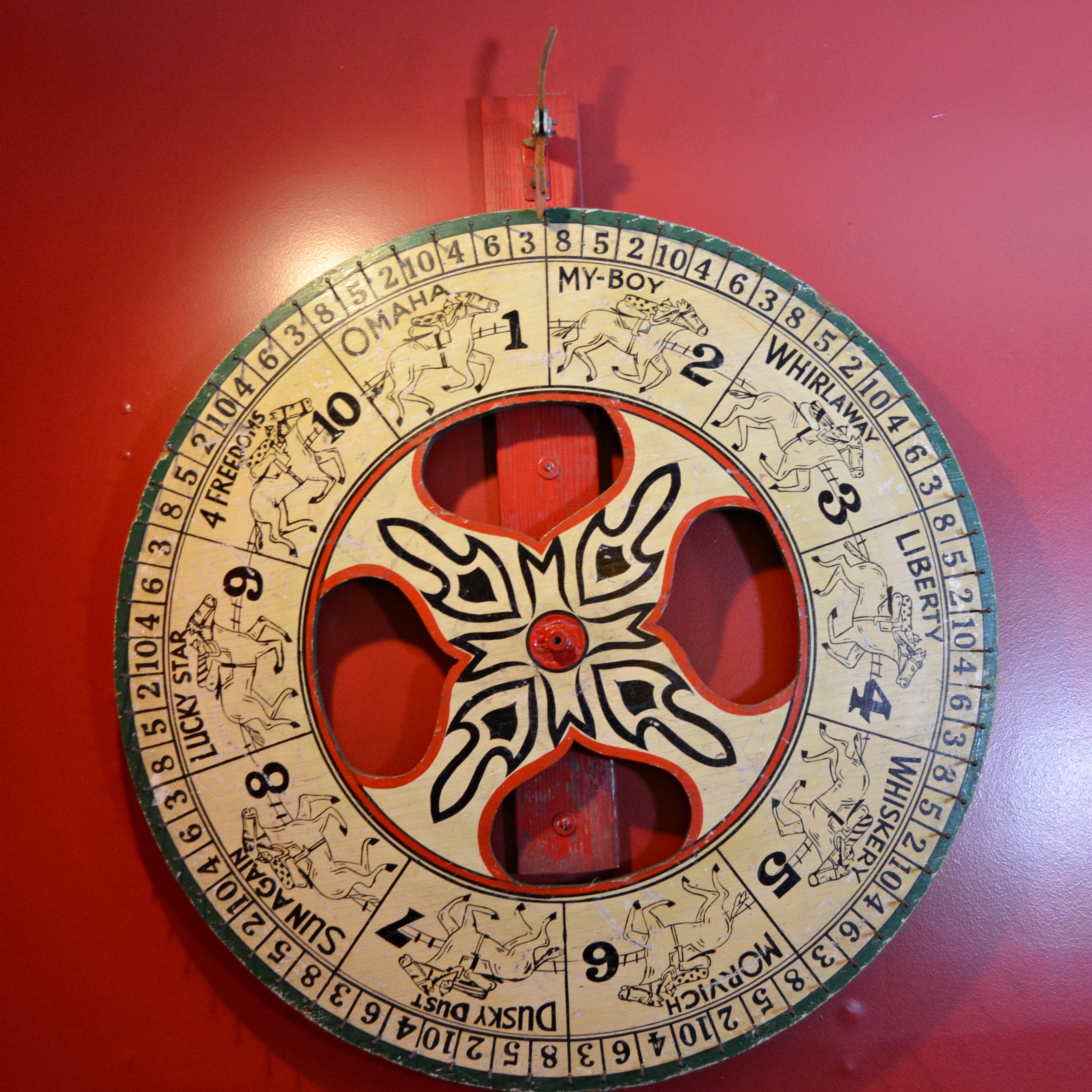 Vintage Horse Racing Gaming Wheel