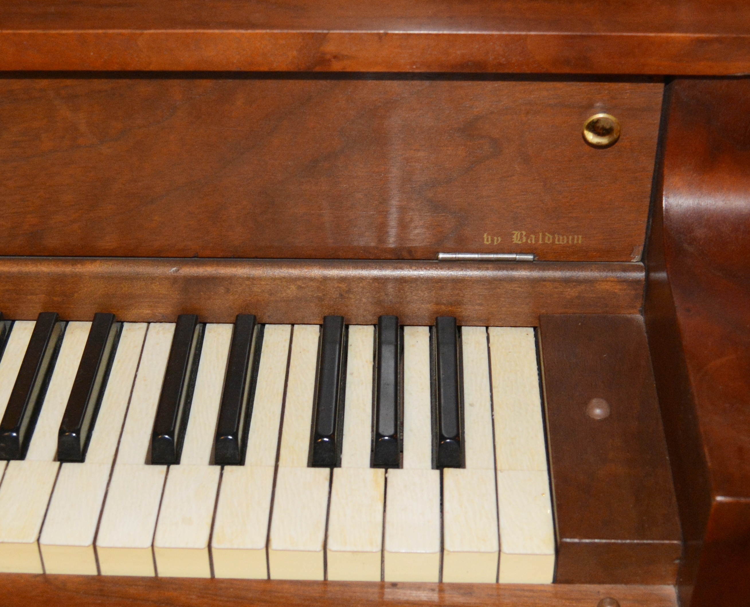 Howard Manualo Player Piano by Baldwin and Bench, Circa 1920s