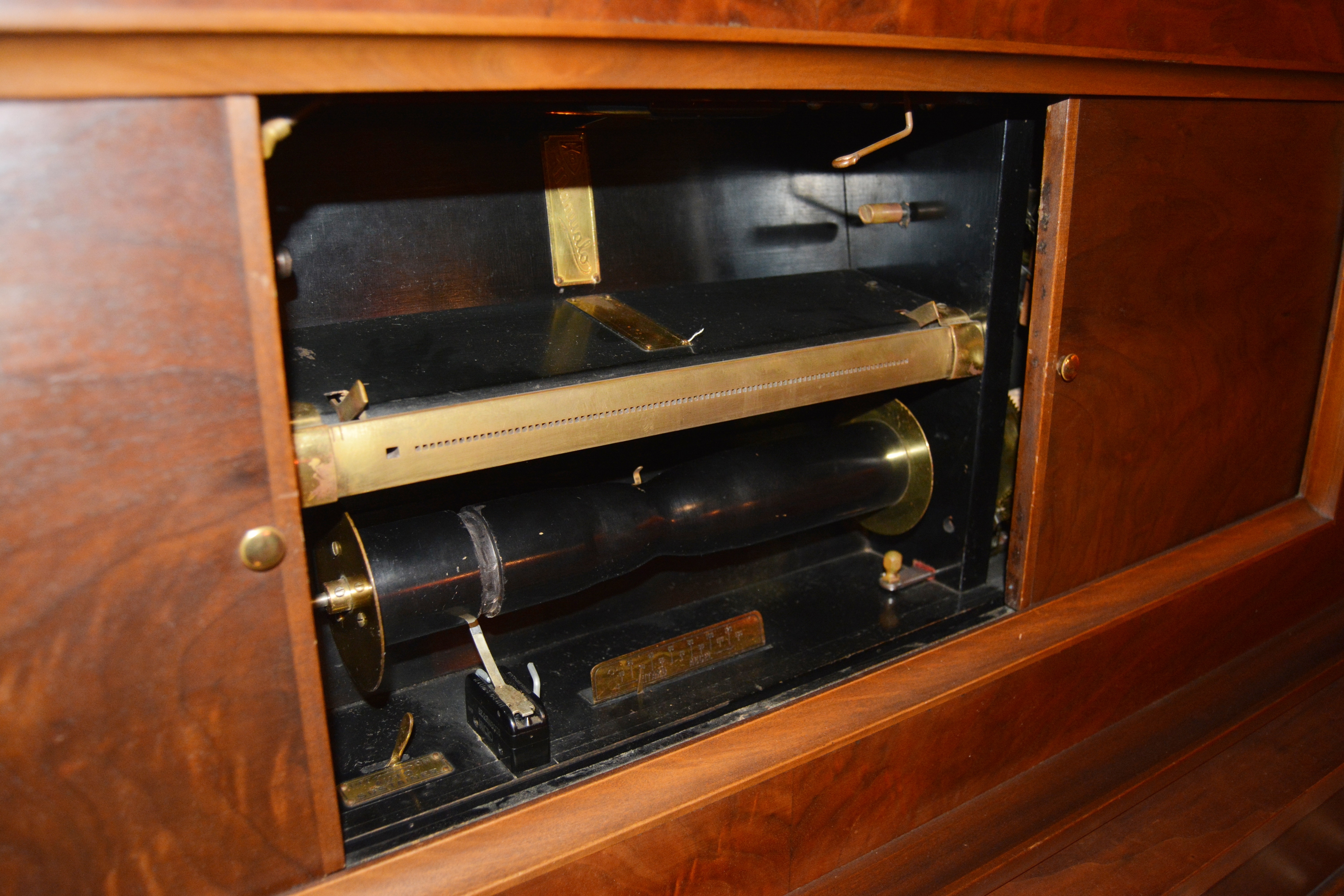 Howard Manualo Player Piano by Baldwin and Bench, Circa 1920s