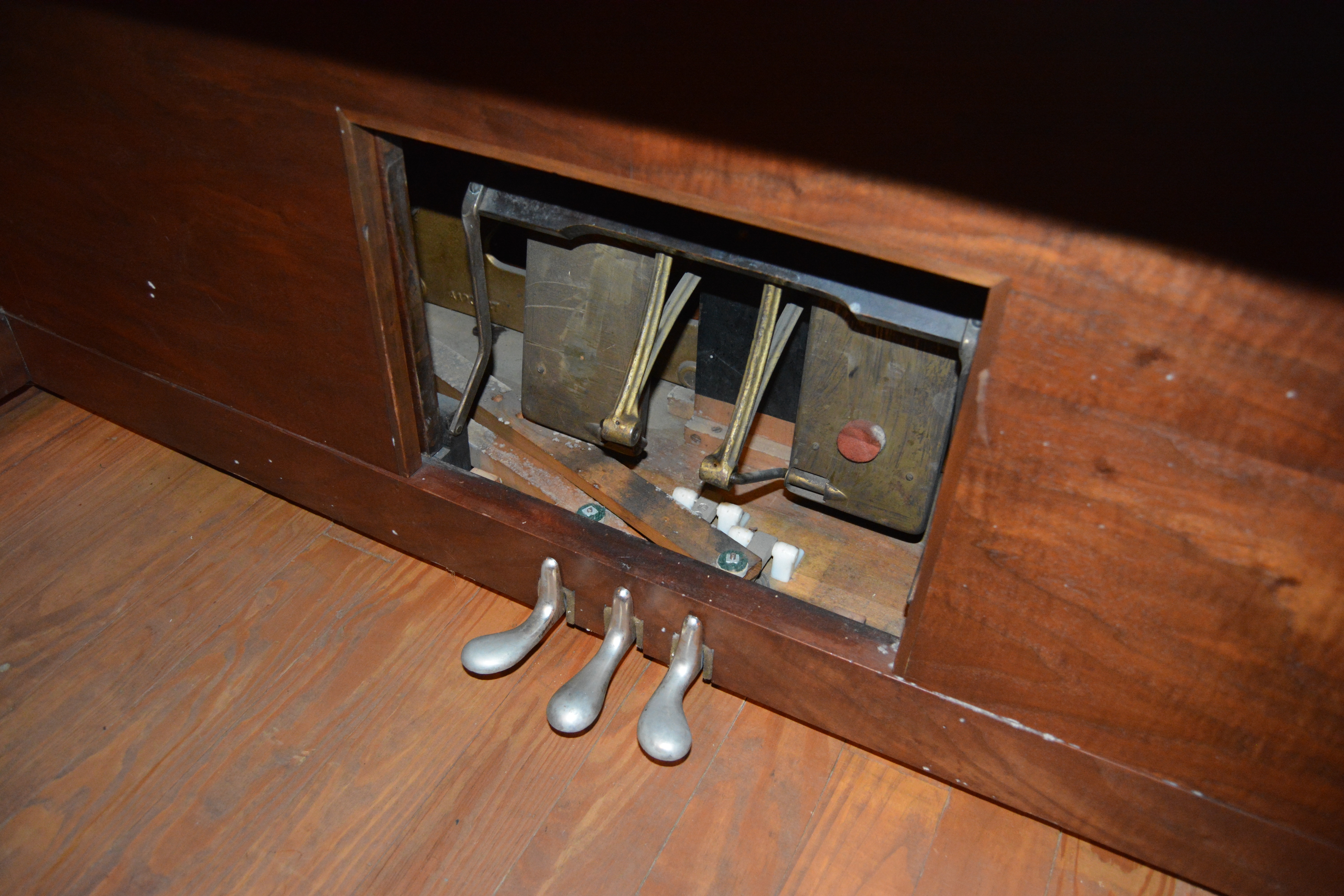 Howard Manualo Player Piano by Baldwin and Bench, Circa 1920s