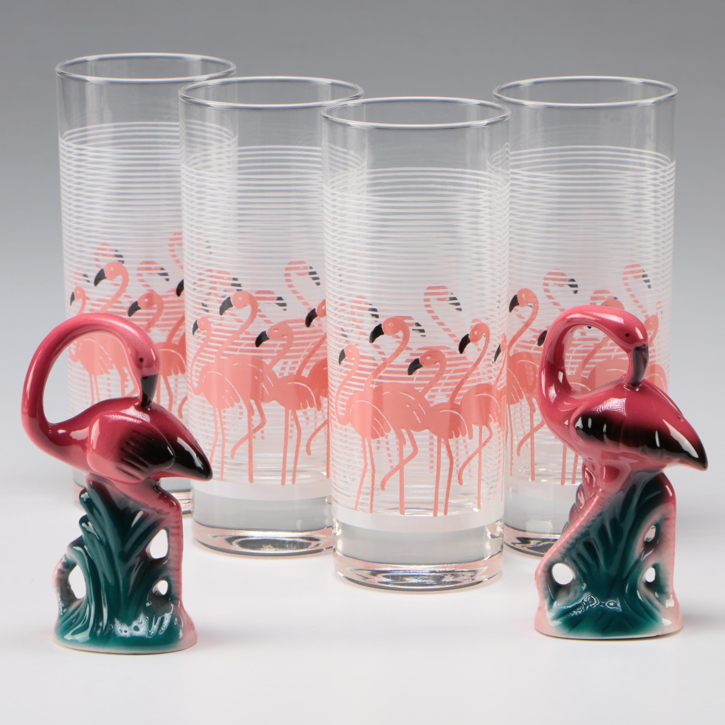 Flamingo Glasses with Flamingo Shakers
