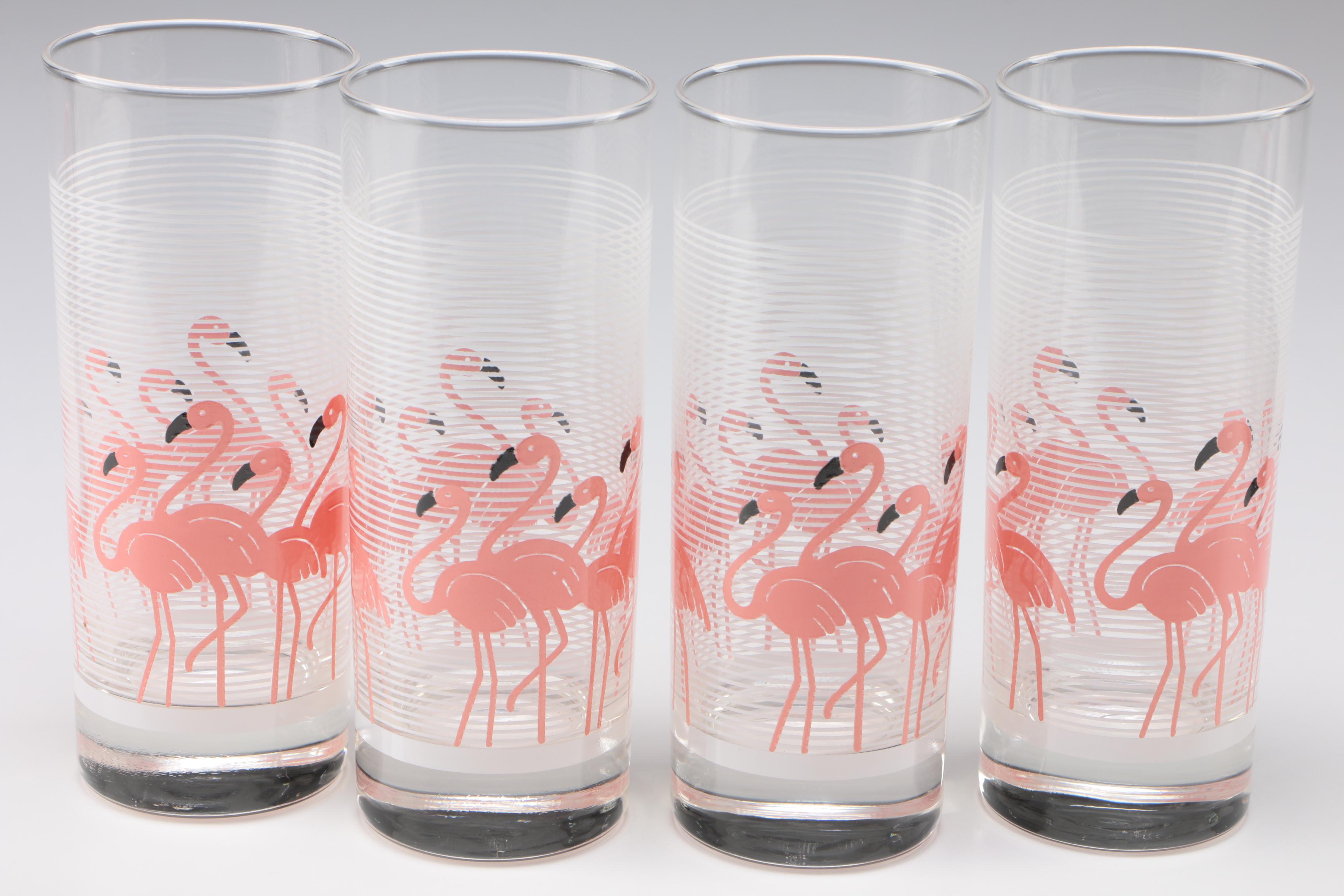Flamingo Glasses with Flamingo Shakers