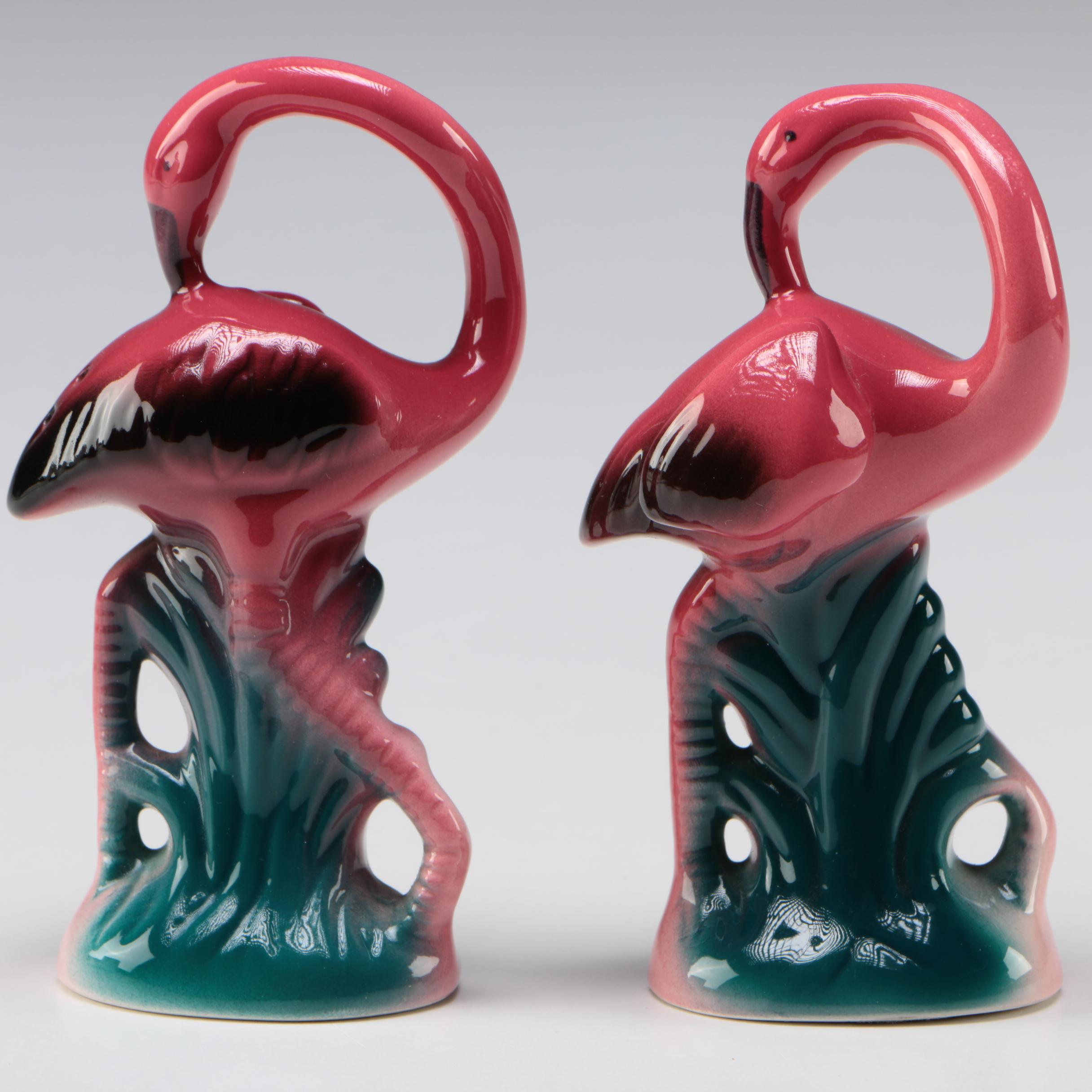 Flamingo Glasses with Flamingo Shakers