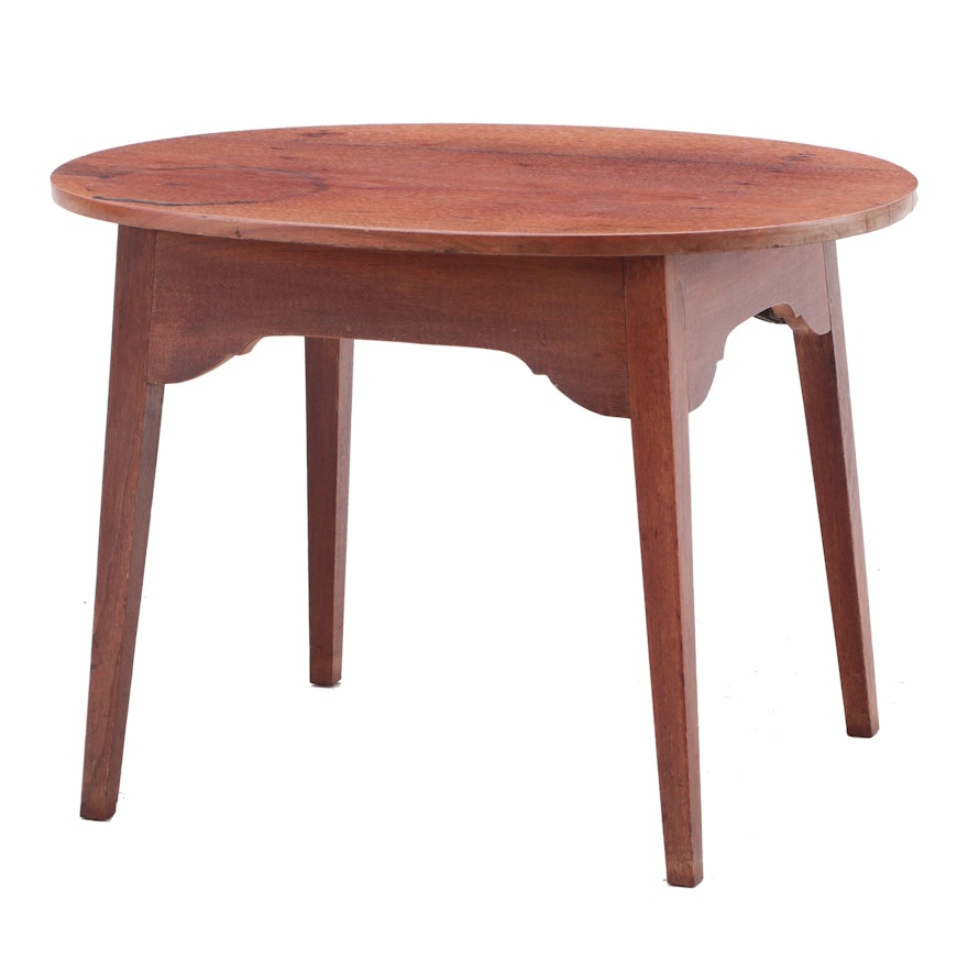 Colonial Stye Birch Accent Table in Mahogany Finish