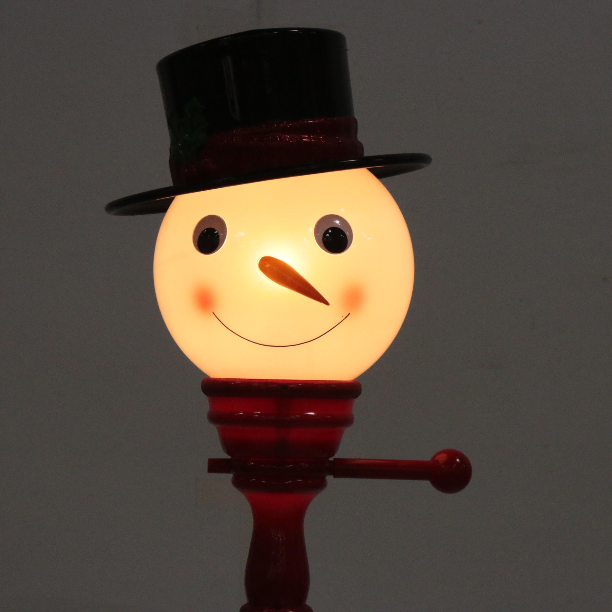 Outdoor Snowman Lamp Post