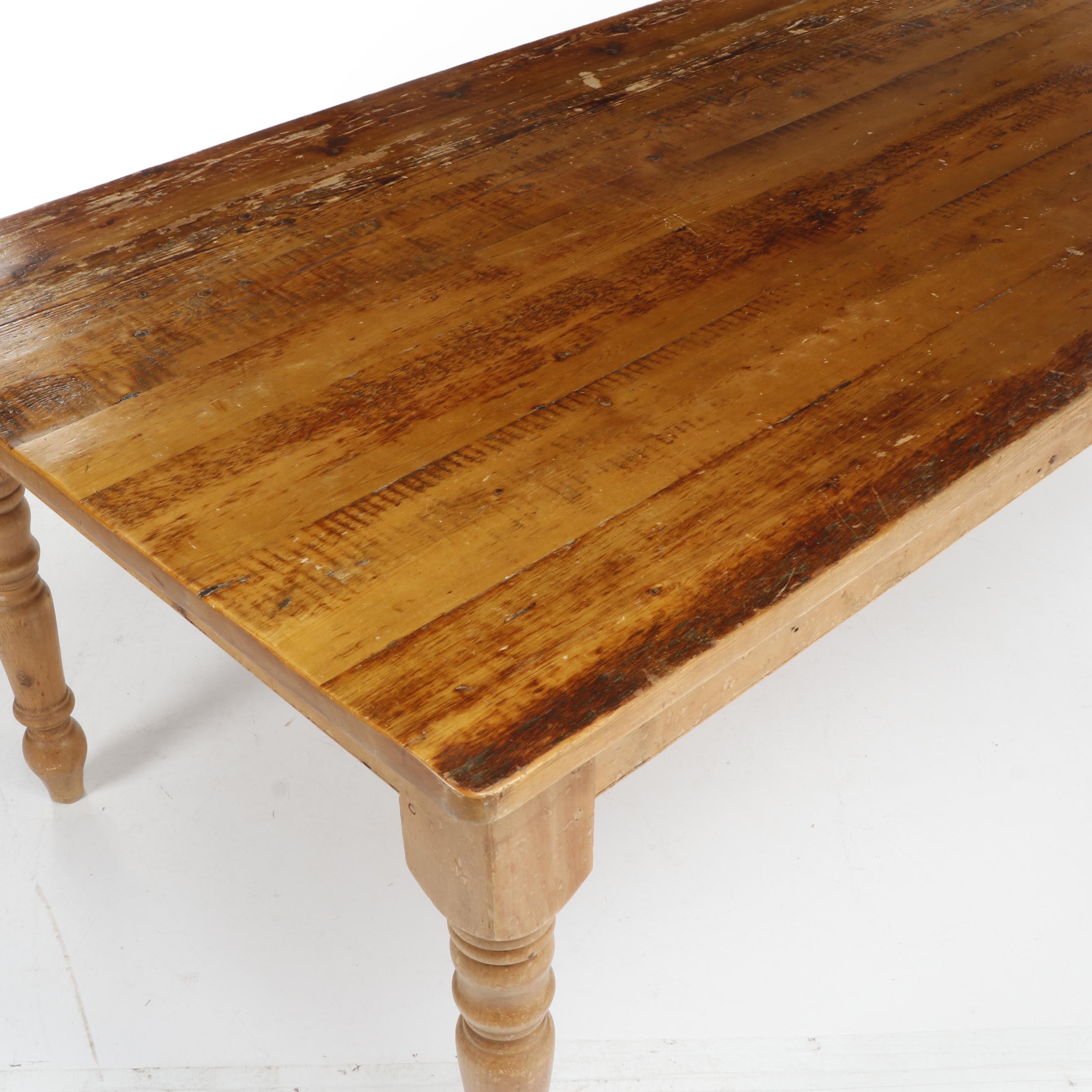 English Farmhouse Style Pine Dining Table With Turned Legs