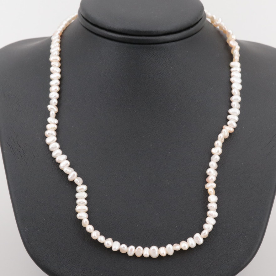 Gold Tone Cultured Pearl Necklace