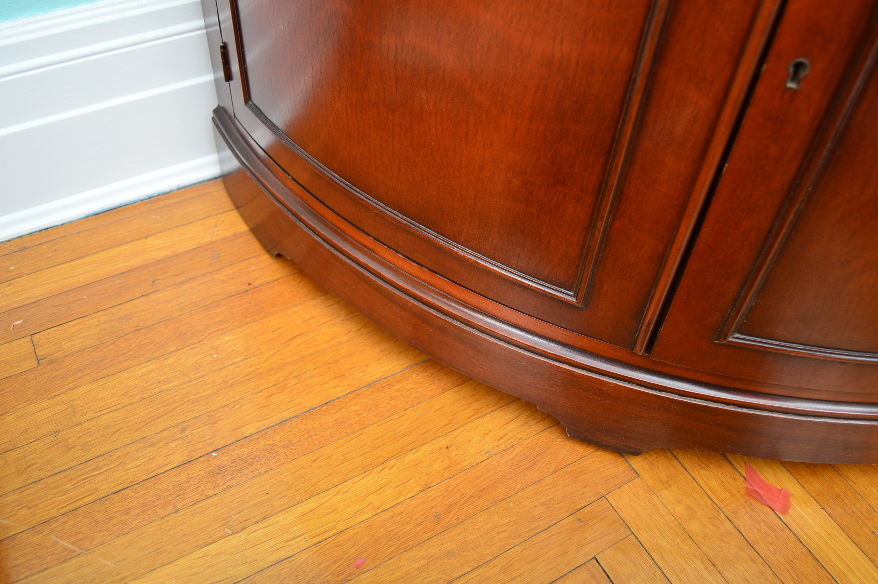 Duncan Phyfe Style Mahogany China Cabinet