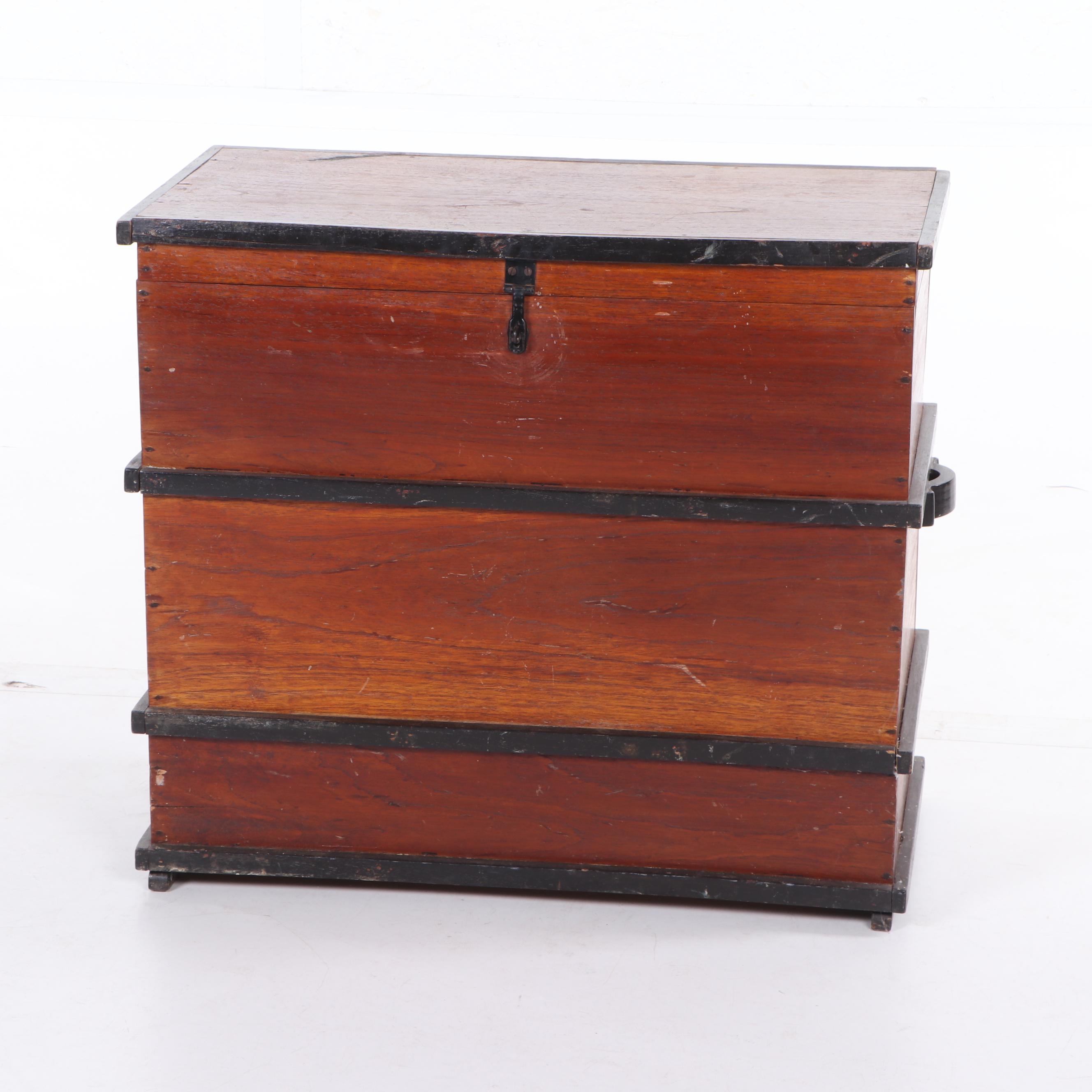 Hohner "Verdi III" Bass Piano Accordion with Cedar Trunk, Vintage