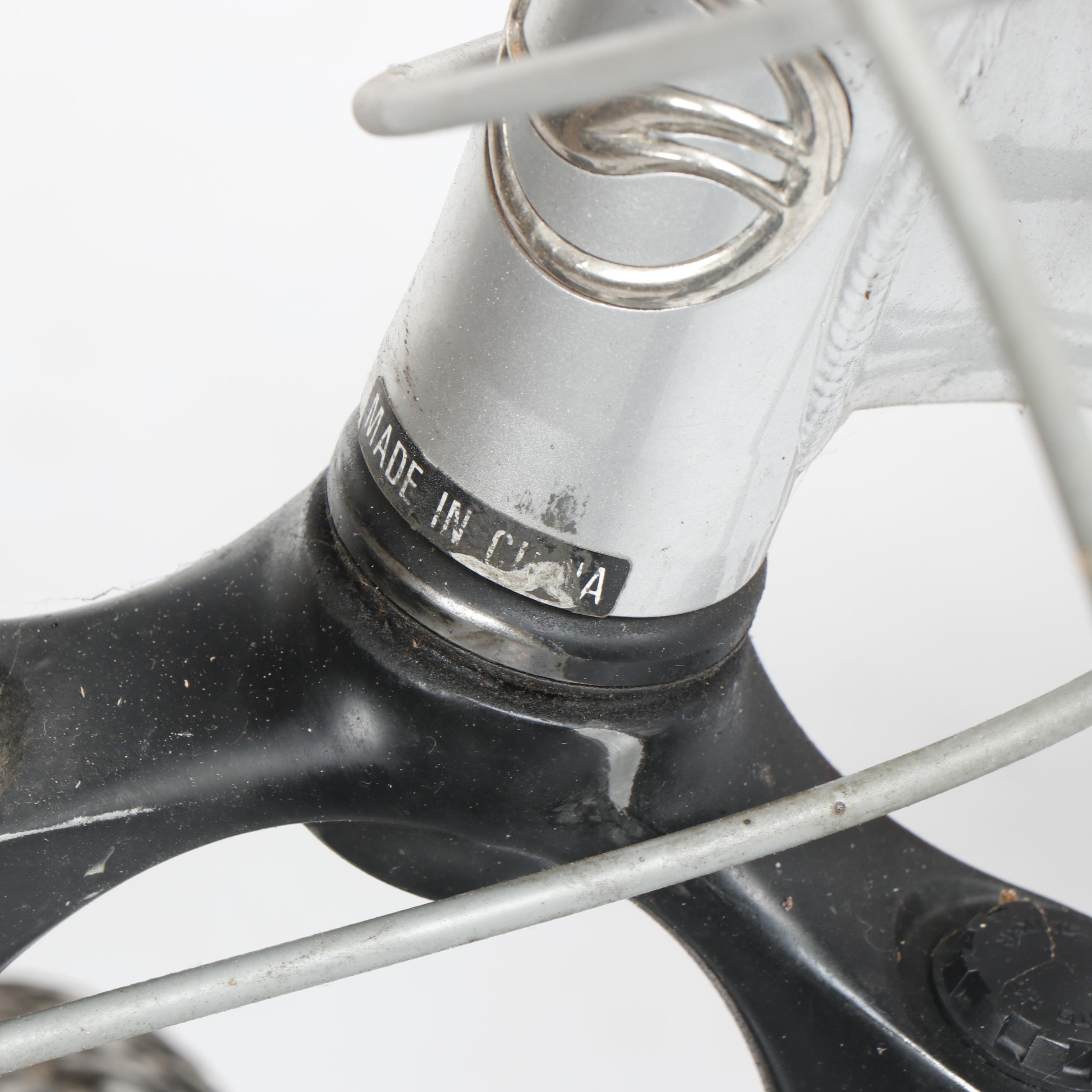 Giant Boulder Se 6061 Aluxx Aluminum Mountain Bicycle