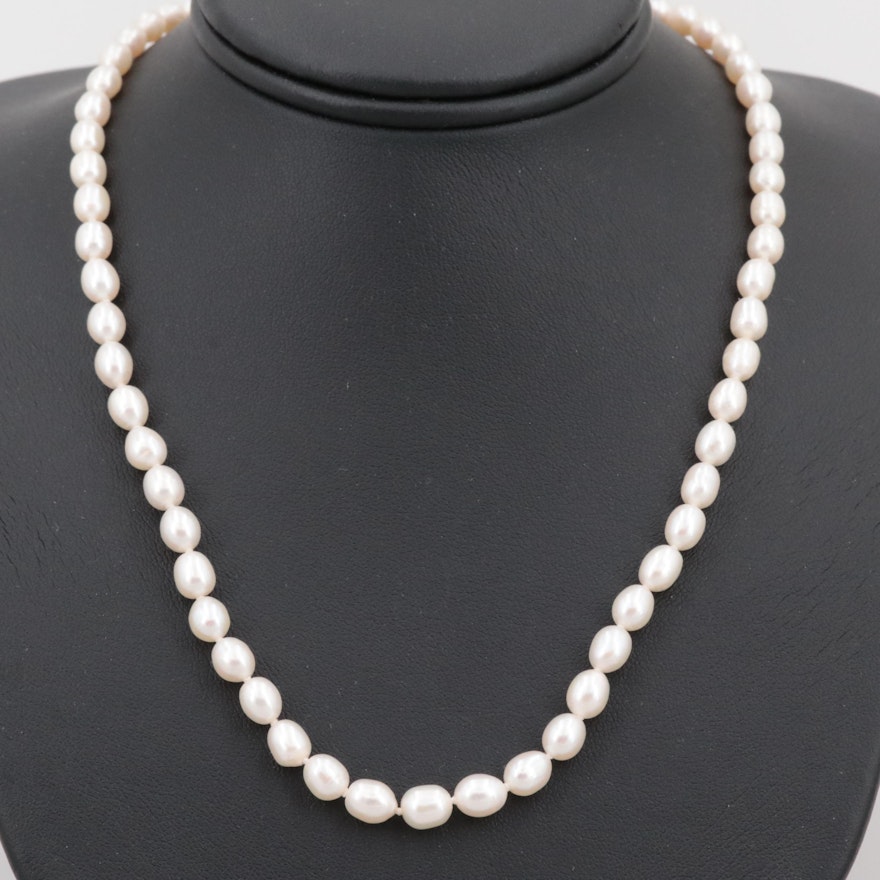 Gold Tone Cultured Pearl Necklace