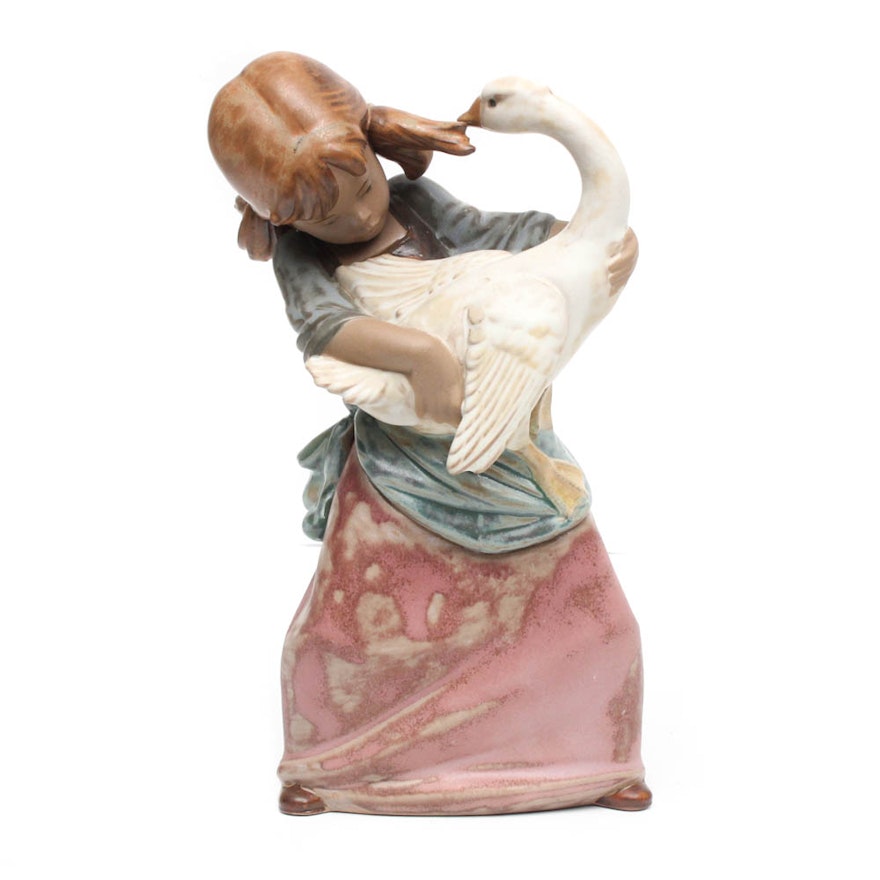 Lladro Ceramic Figurine "Goose Pulling Pigtail"