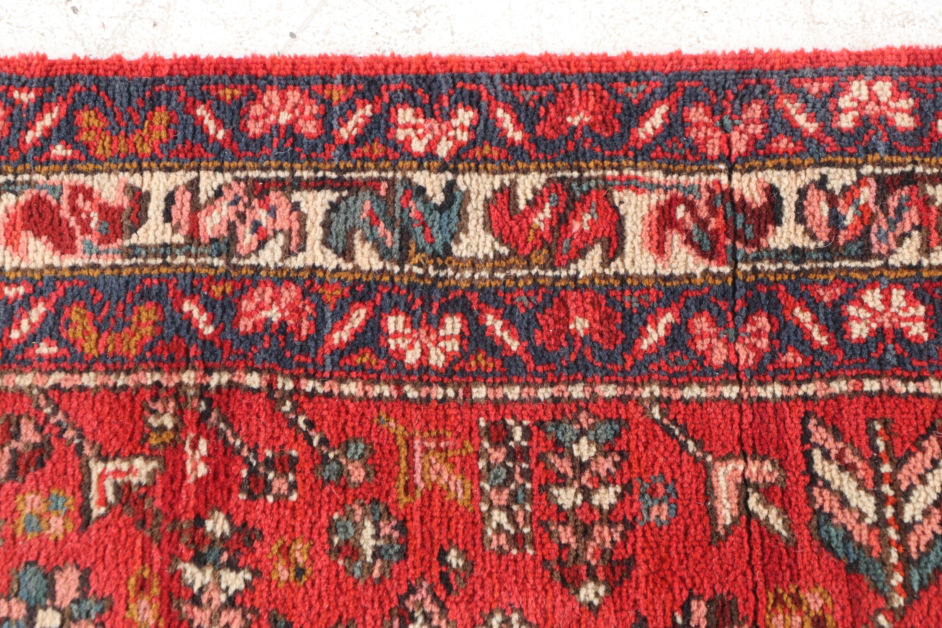 Louis de Poortere Belgian Machine Made Wool "Kadjar" Heriz Style Rug