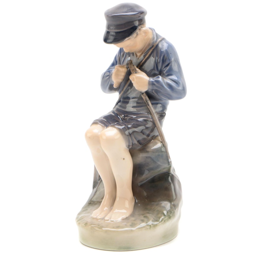 Royal Copenhagen Hand-Painted Porcelain "The Whittler" Figurine, 1969-1973