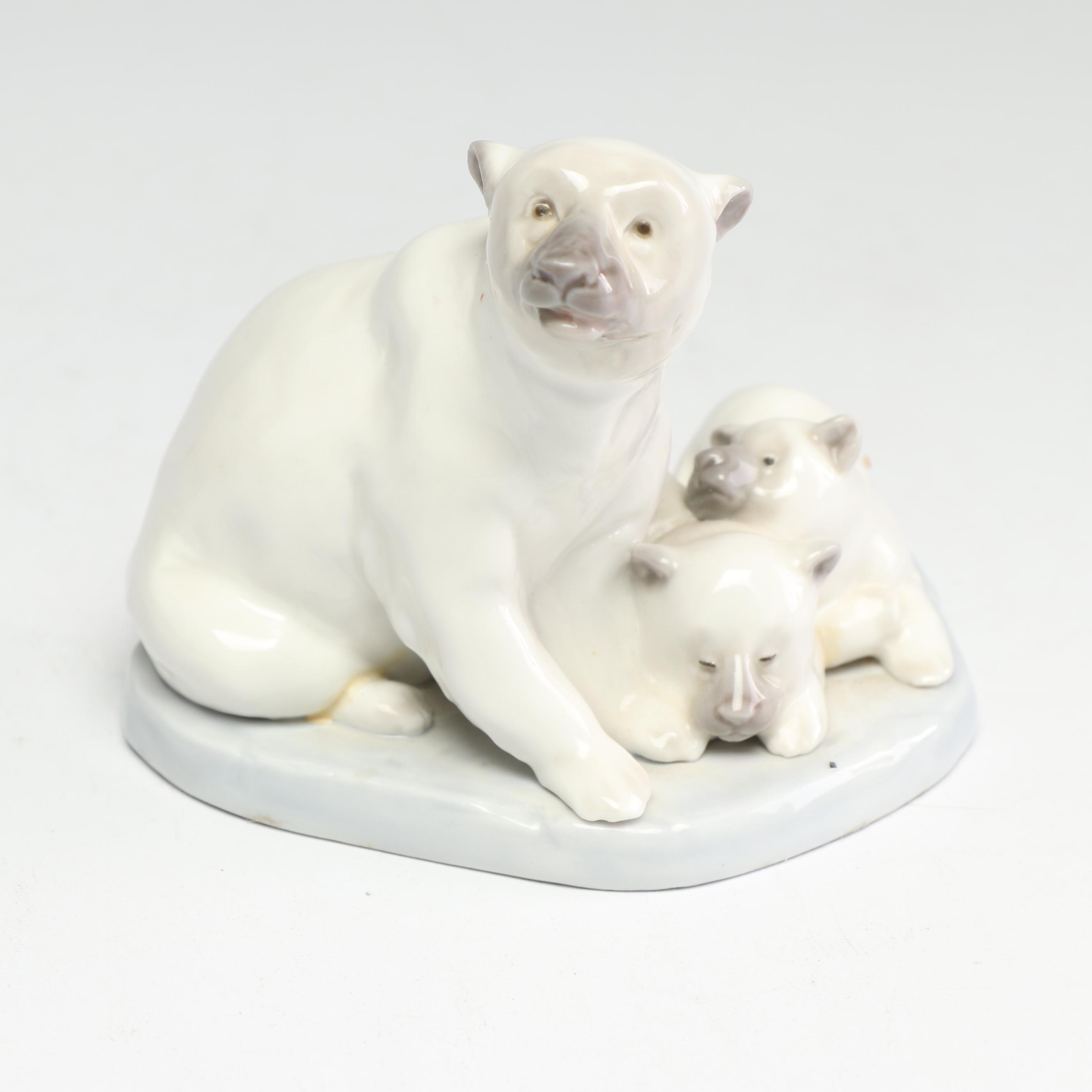 Lladró  "Polar Bear Family" Porcelain Figurine