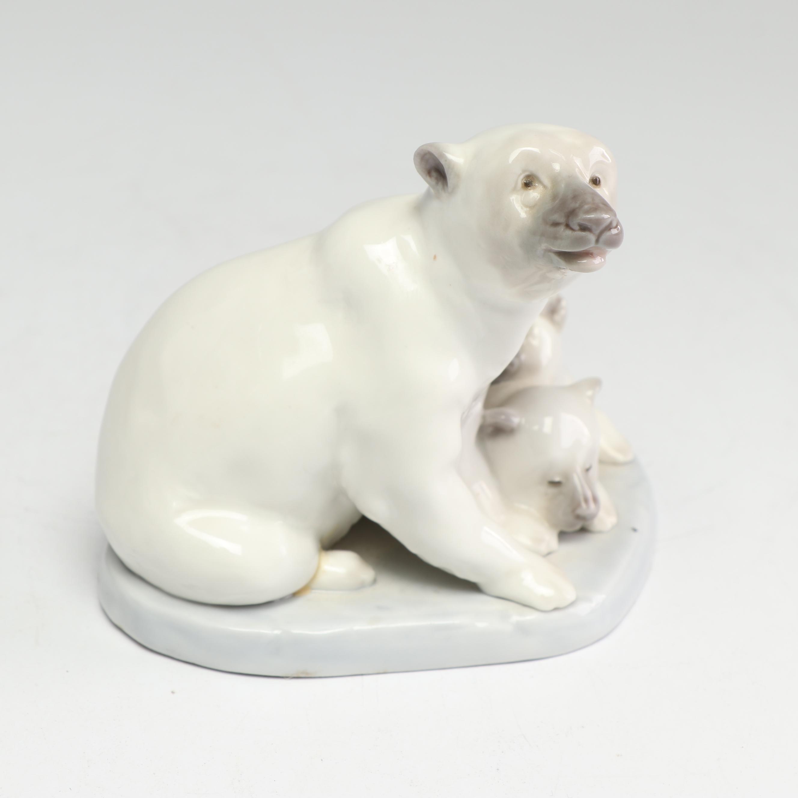 Lladró  "Polar Bear Family" Porcelain Figurine
