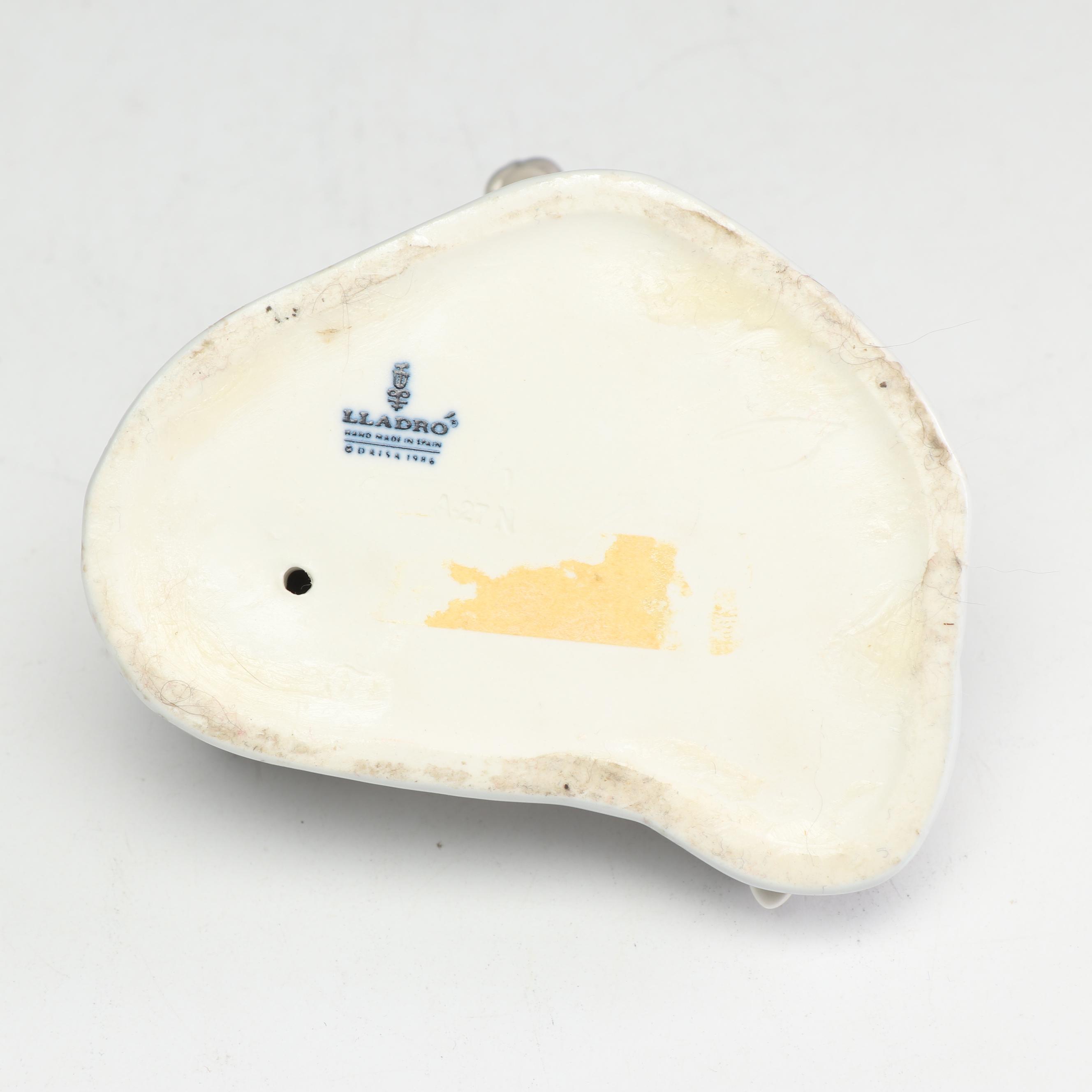 Lladró  "Polar Bear Family" Porcelain Figurine