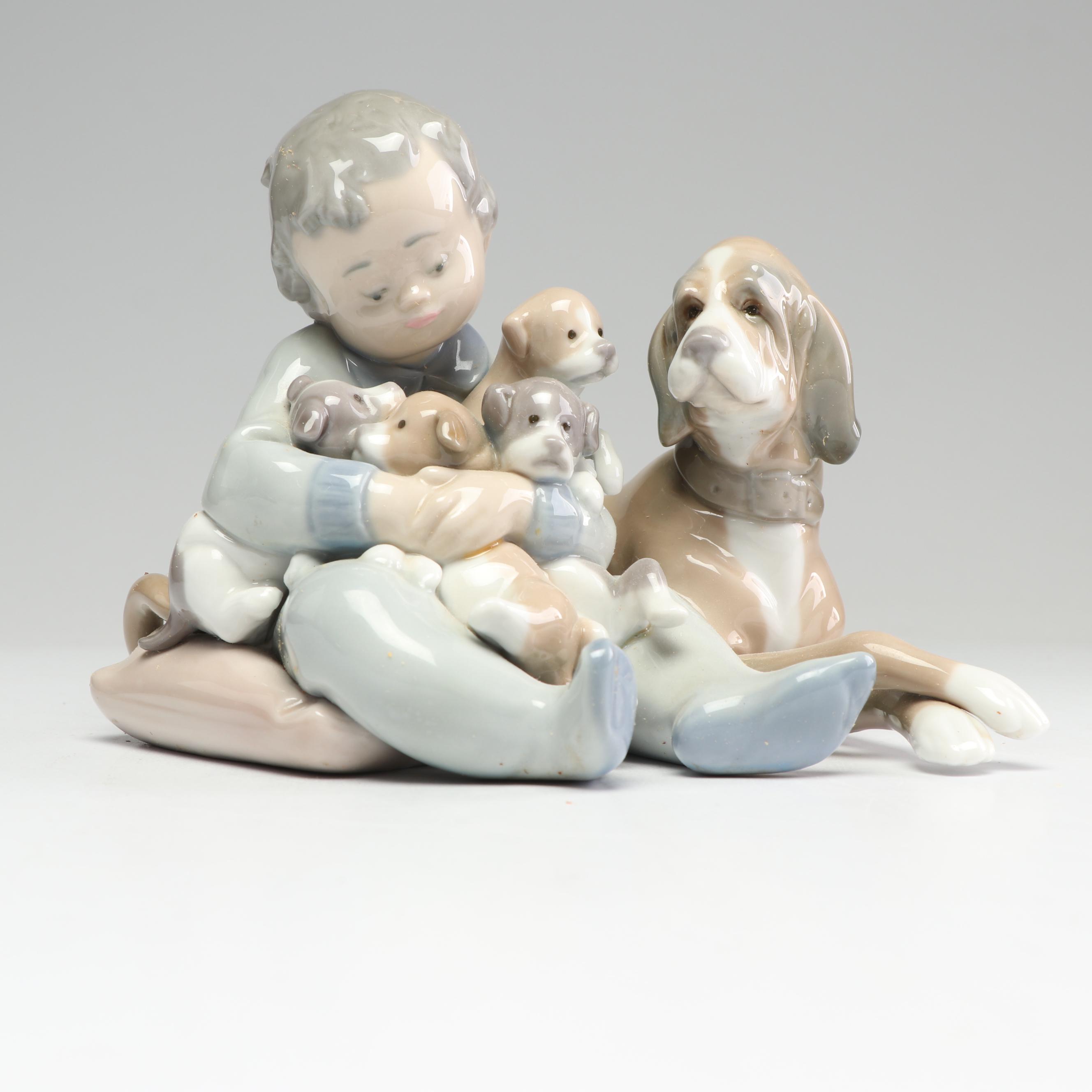 Lladró "New Playmates" #5456 Porcelain Figurine