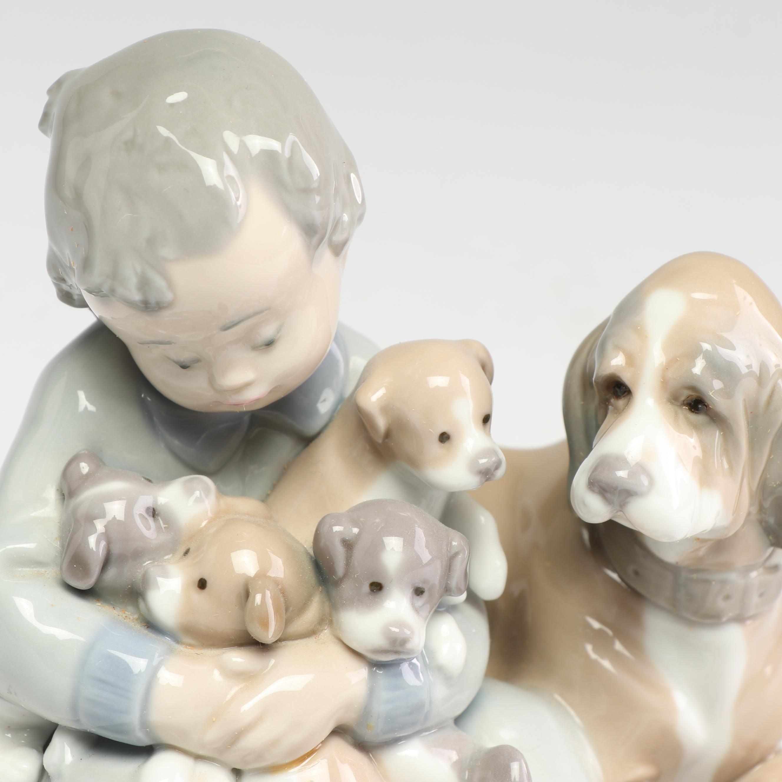Lladró "New Playmates" #5456 Porcelain Figurine