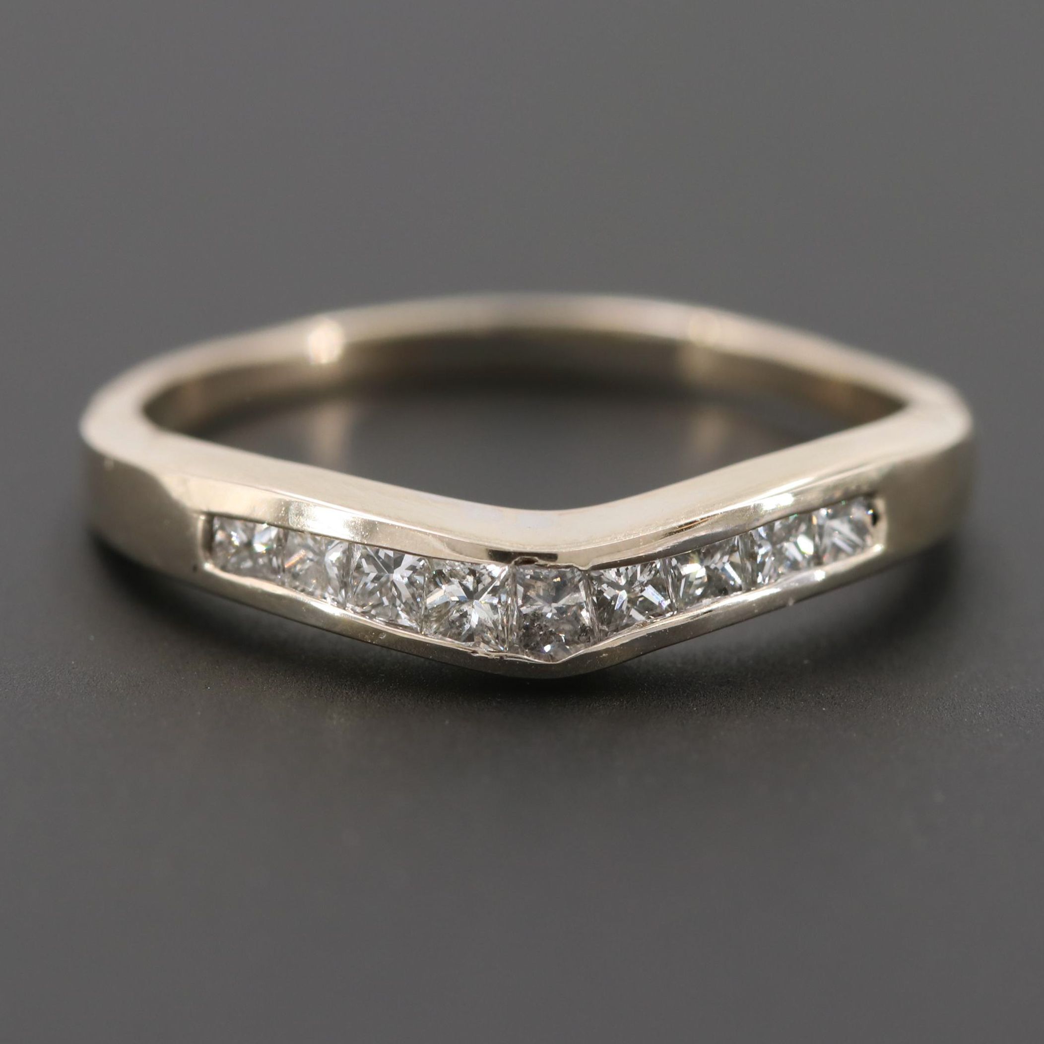14K White Gold Diamond Ring