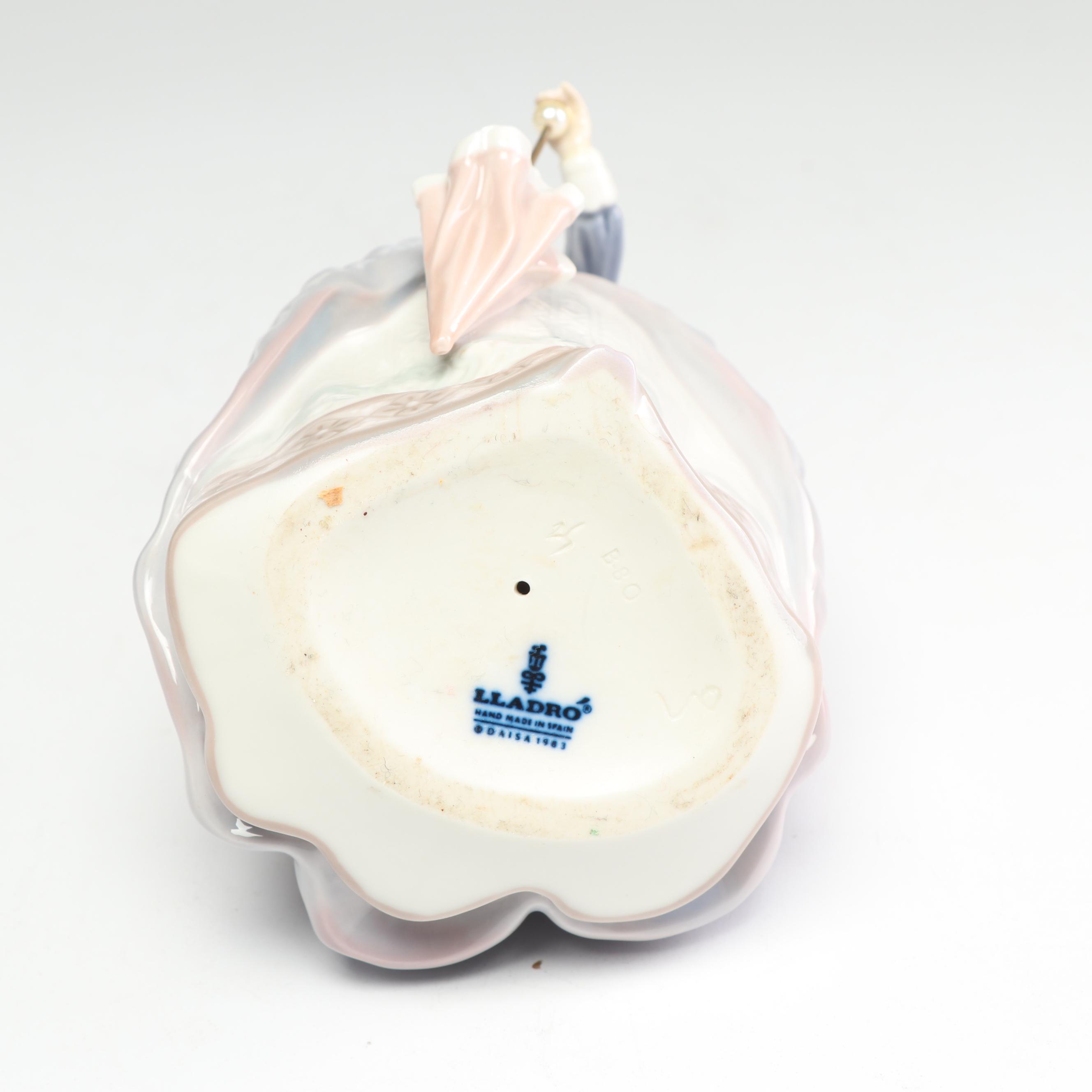 Lladró "Evita" #5212 Porcelain Figurine