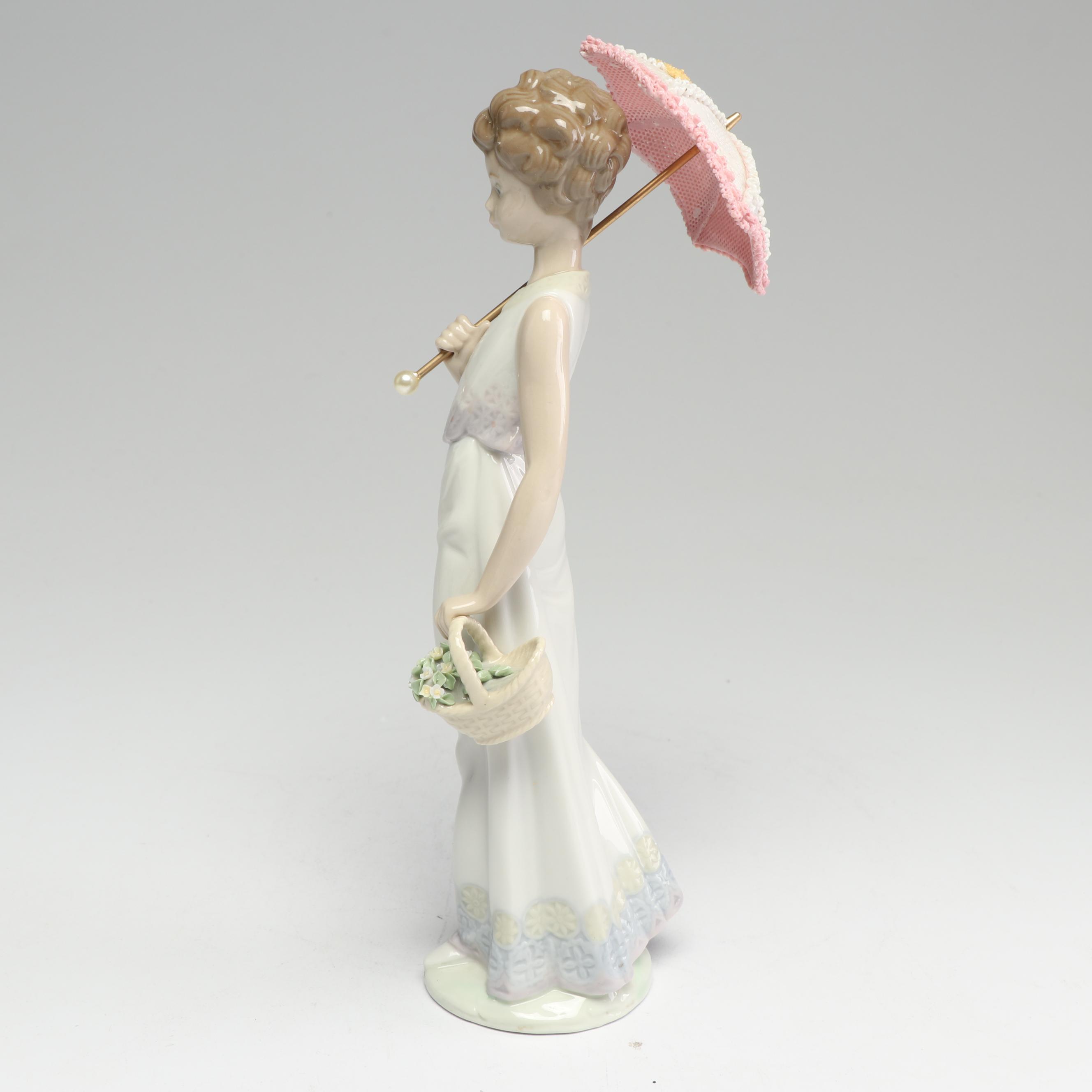 Lladró "Garden Classic" Porcelain Figurine