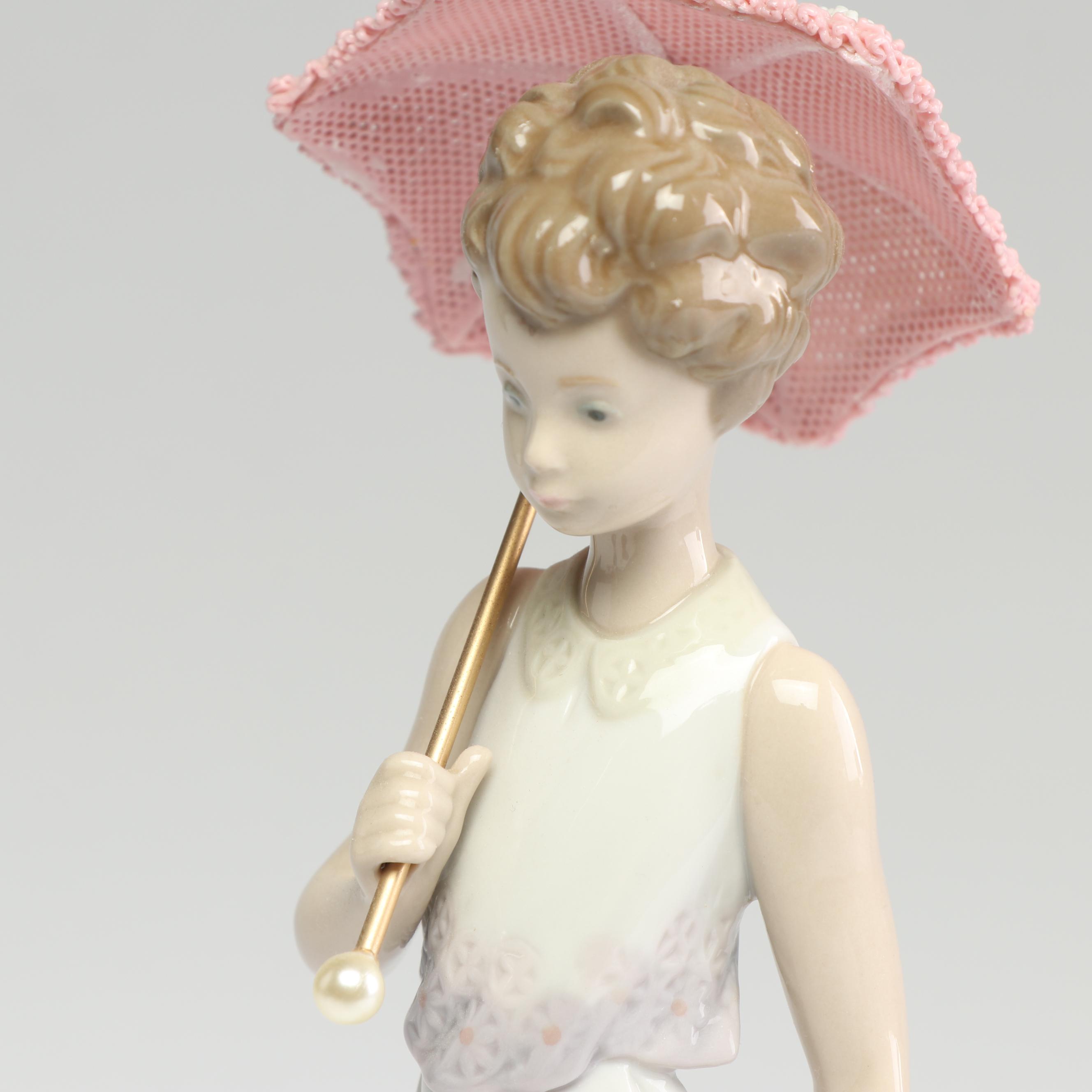 Lladró "Garden Classic" Porcelain Figurine